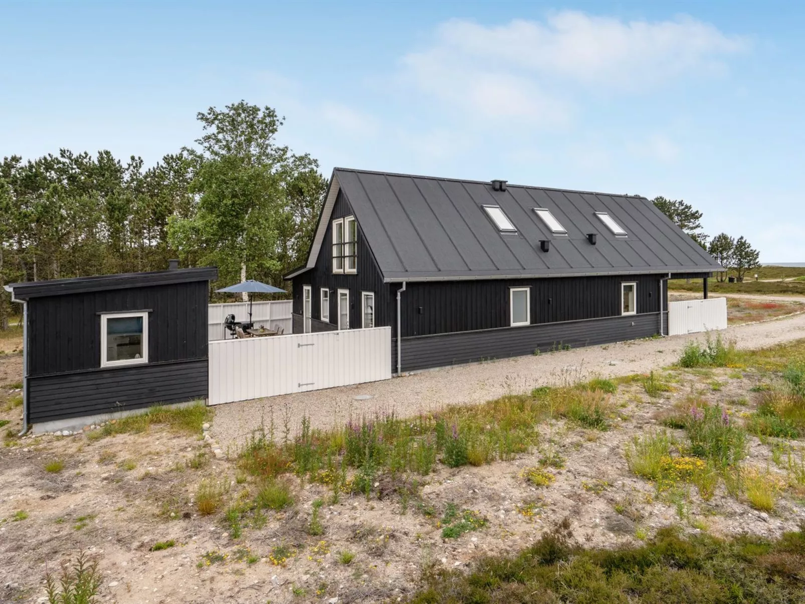"Alf" - 200m from the sea-Outside