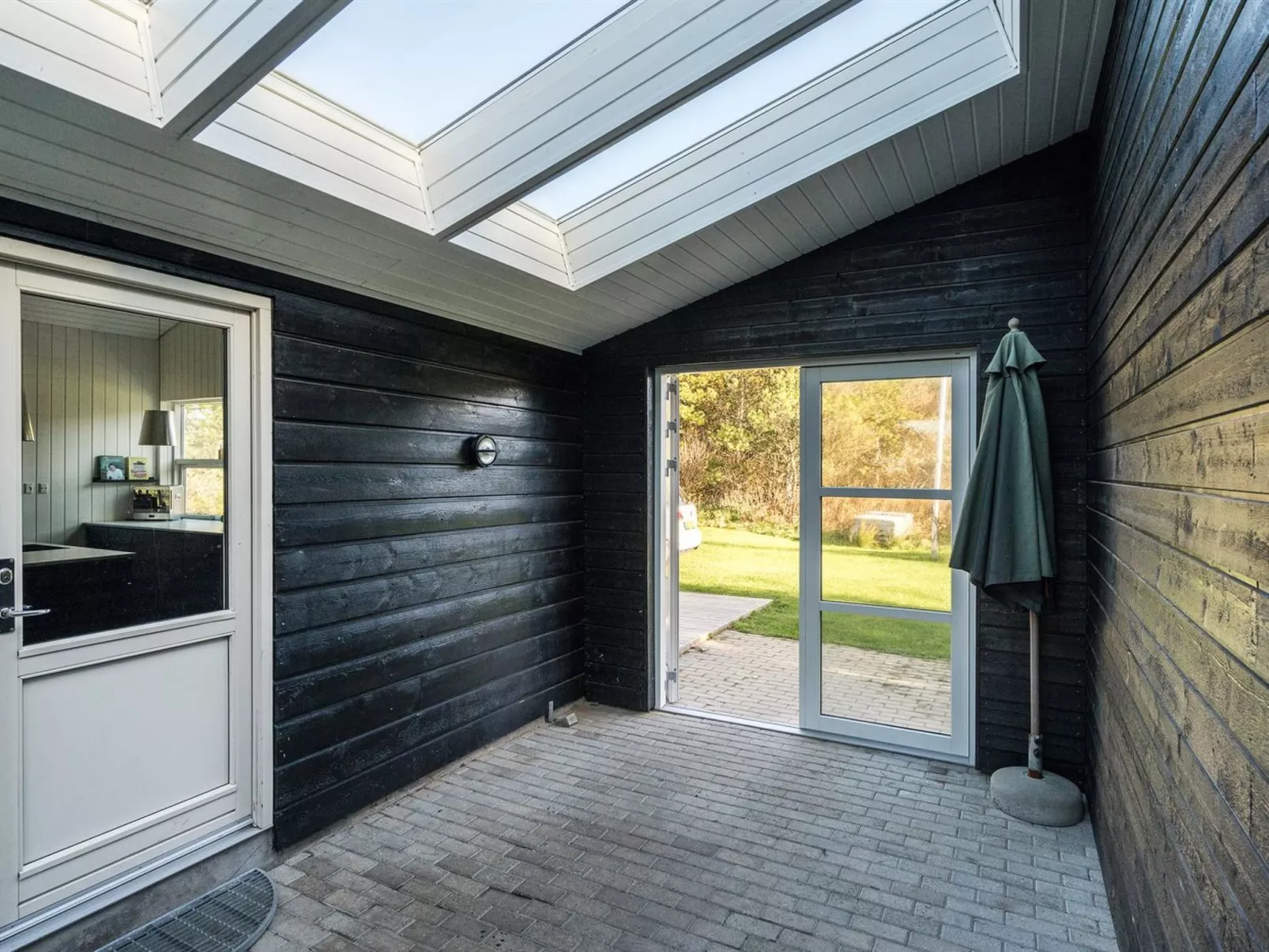 "Hermine" - 600m from the sea-Inside