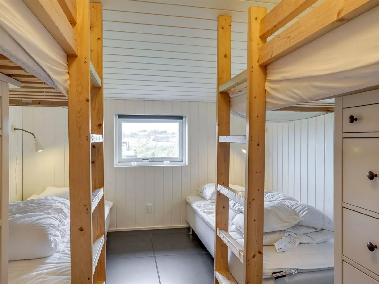 "Hermine" - 600m from the sea-Inside