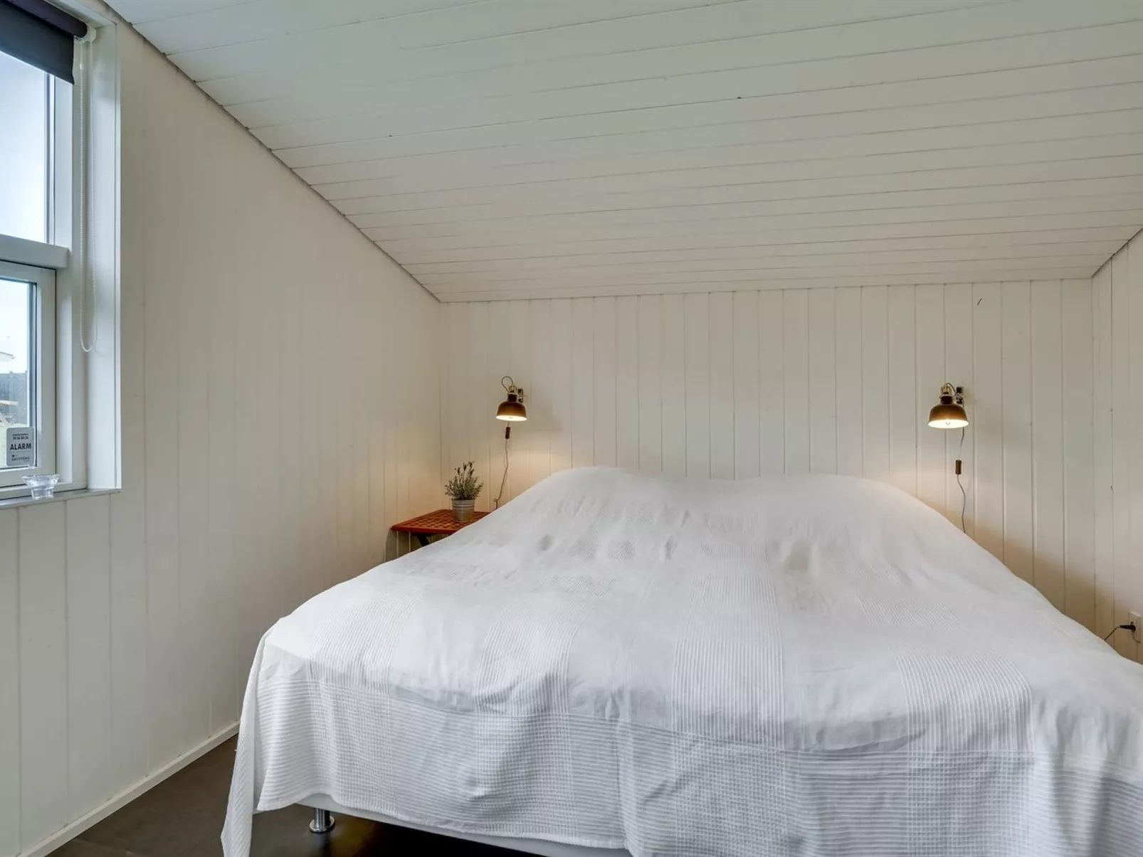 "Hermine" - 600m from the sea-Inside