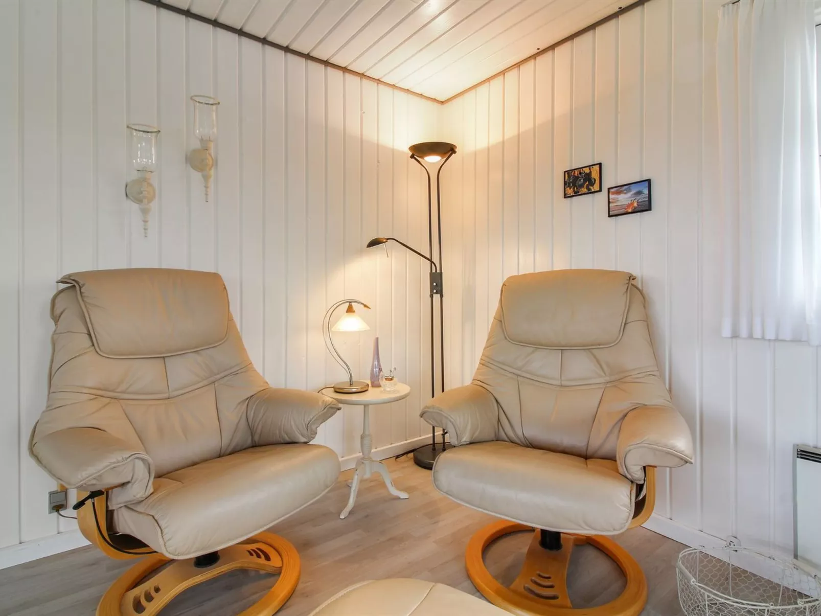 "Demus" - 900m from the sea-Inside
