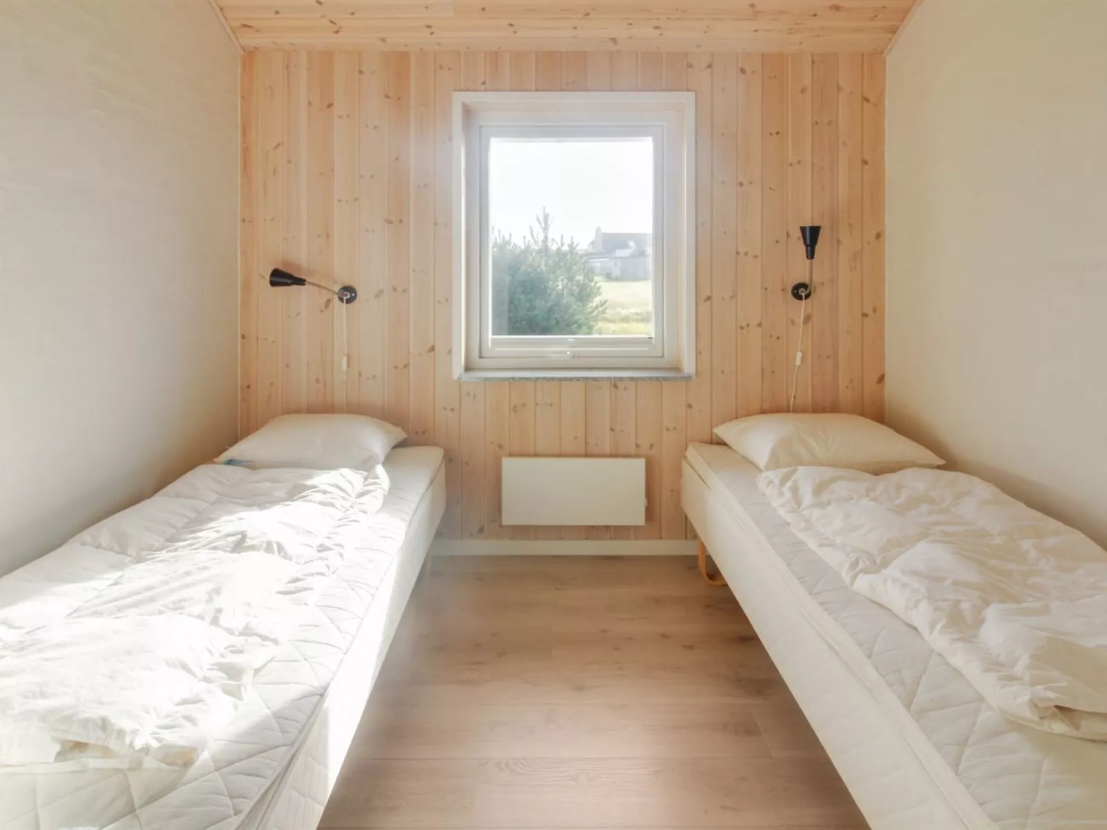"Hornbogi" - 300m from the sea-Inside