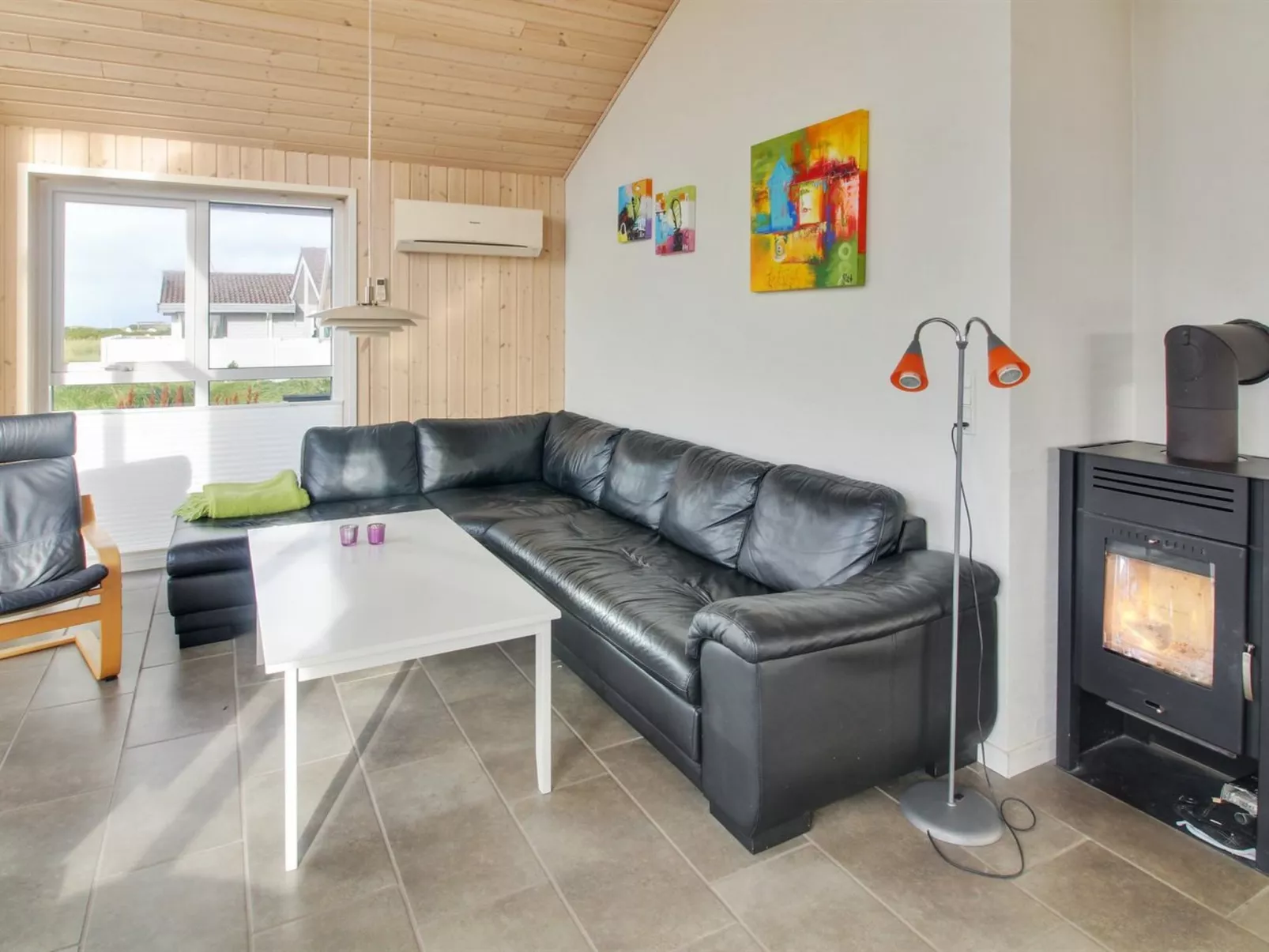 "Hornbogi" - 300m from the sea-Inside