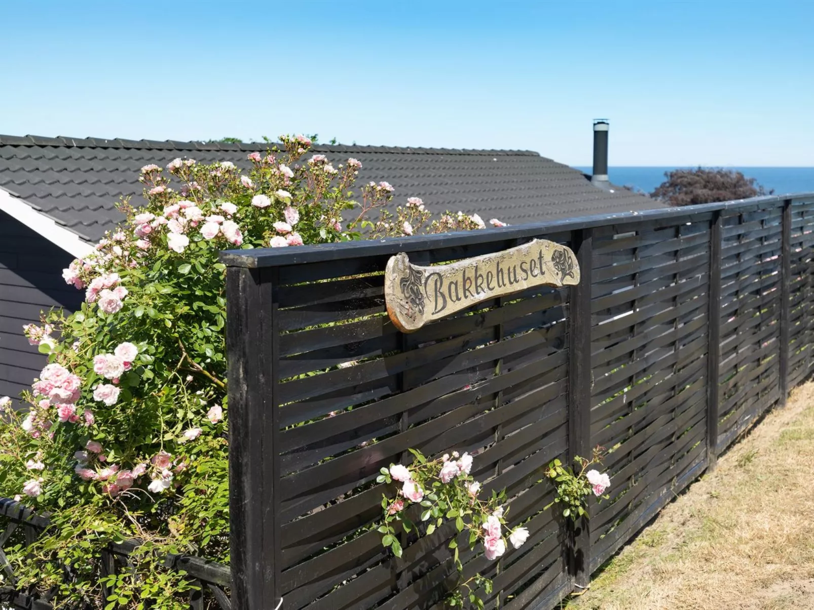 "Pimen" - 200m from the sea-Outside