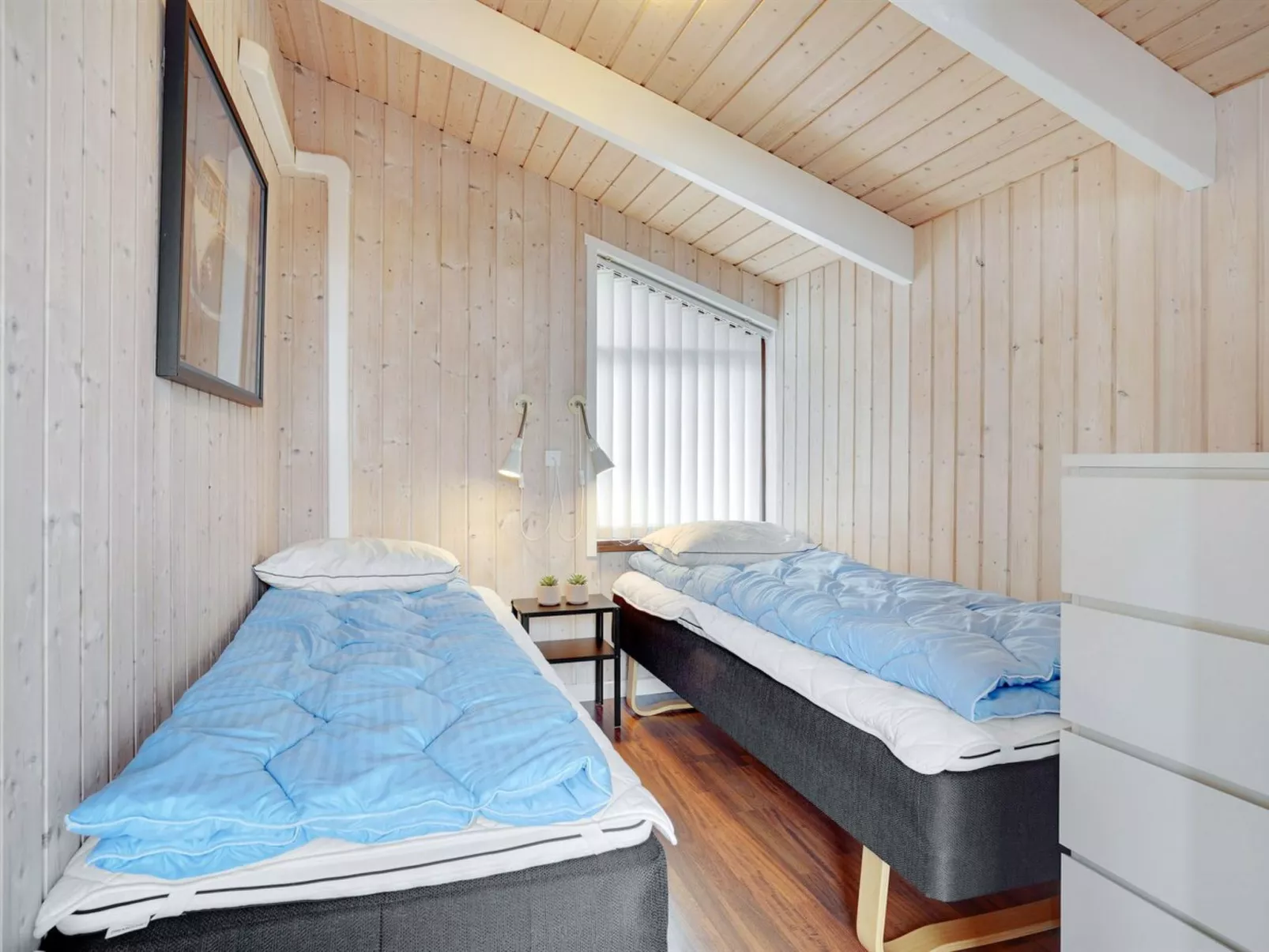 "Anniken" - 300m from the sea-Inside