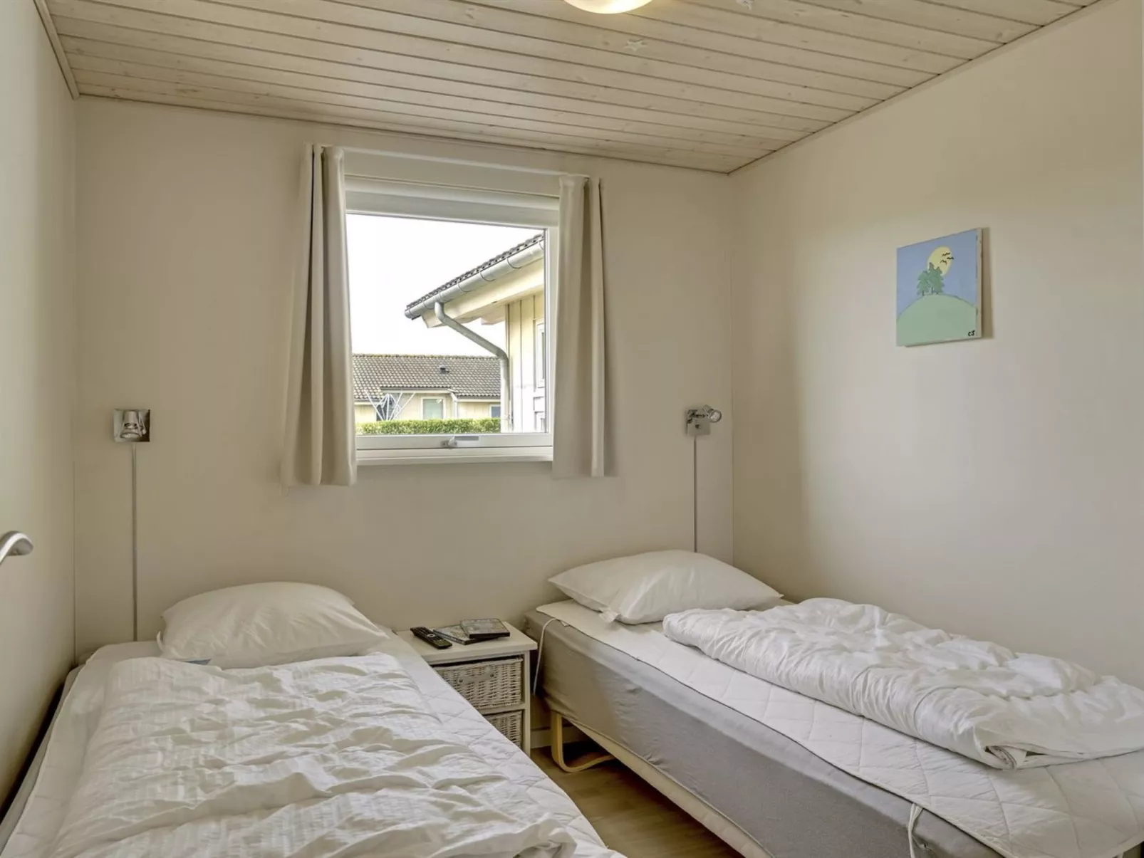 "Reimer" - 700m from the sea-Inside