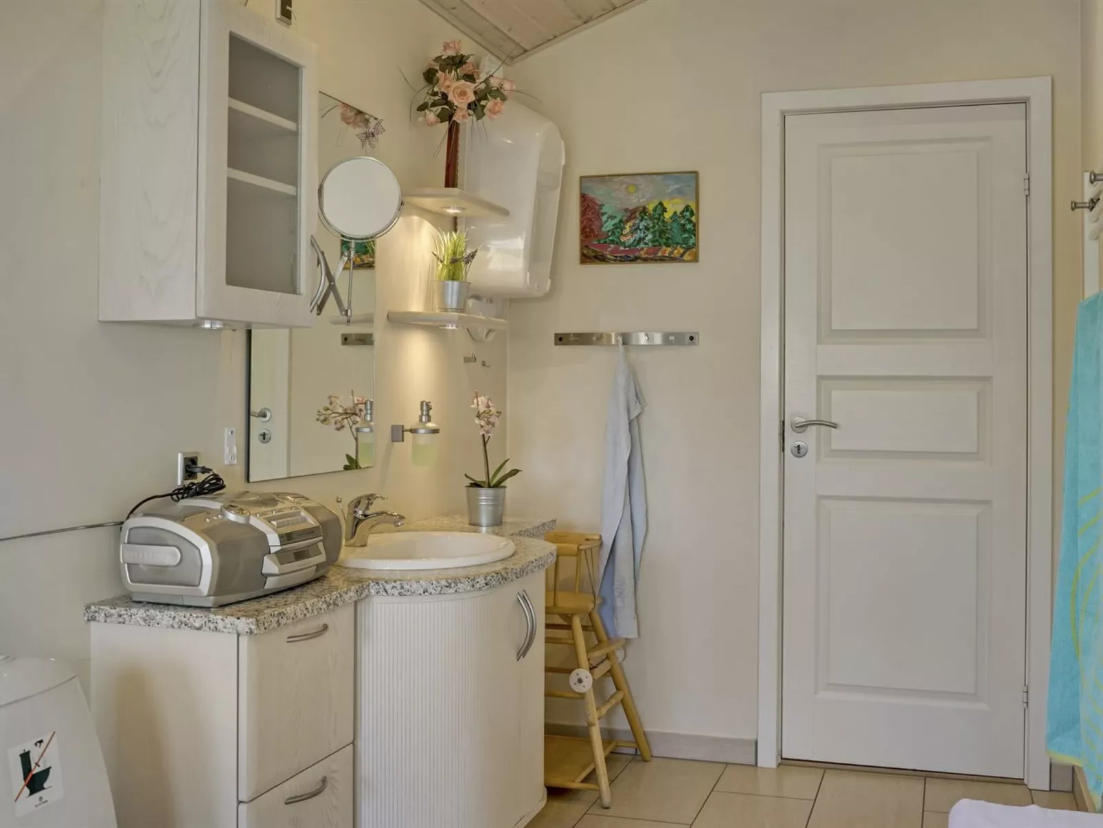 "Reimer" - 700m from the sea-Inside