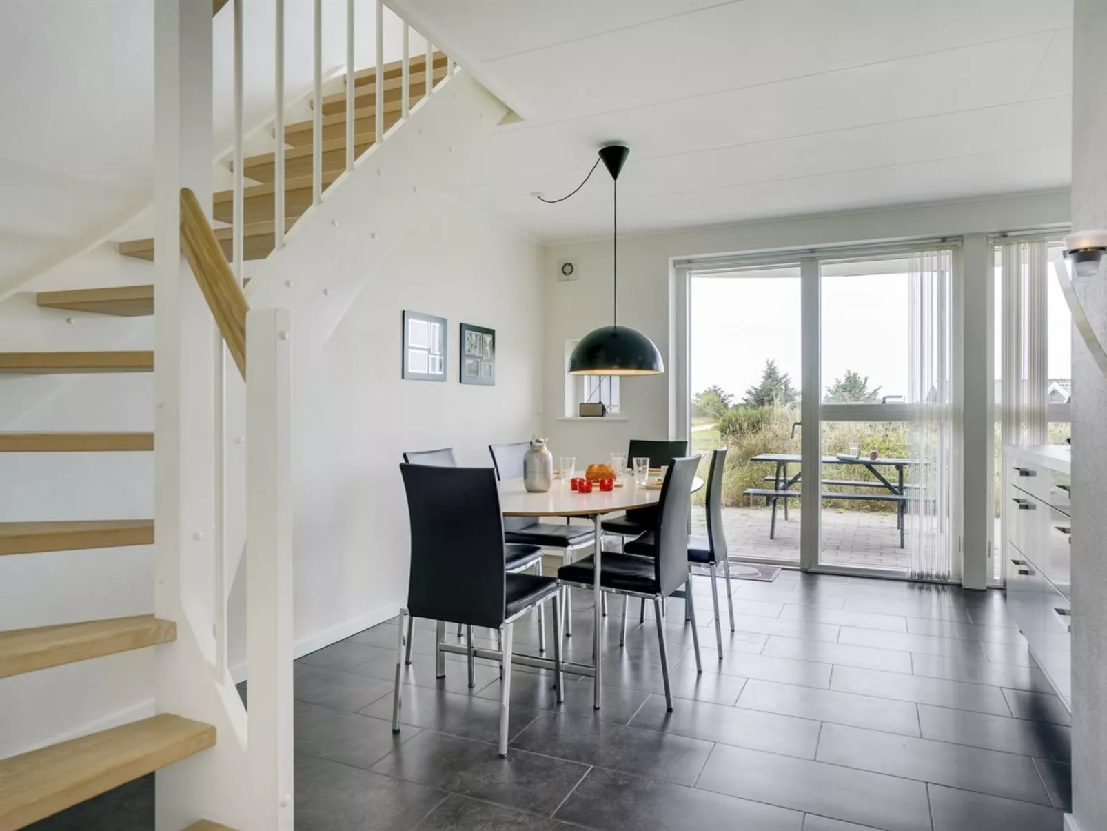 "Oliver" - 600m from the sea-Drinnen