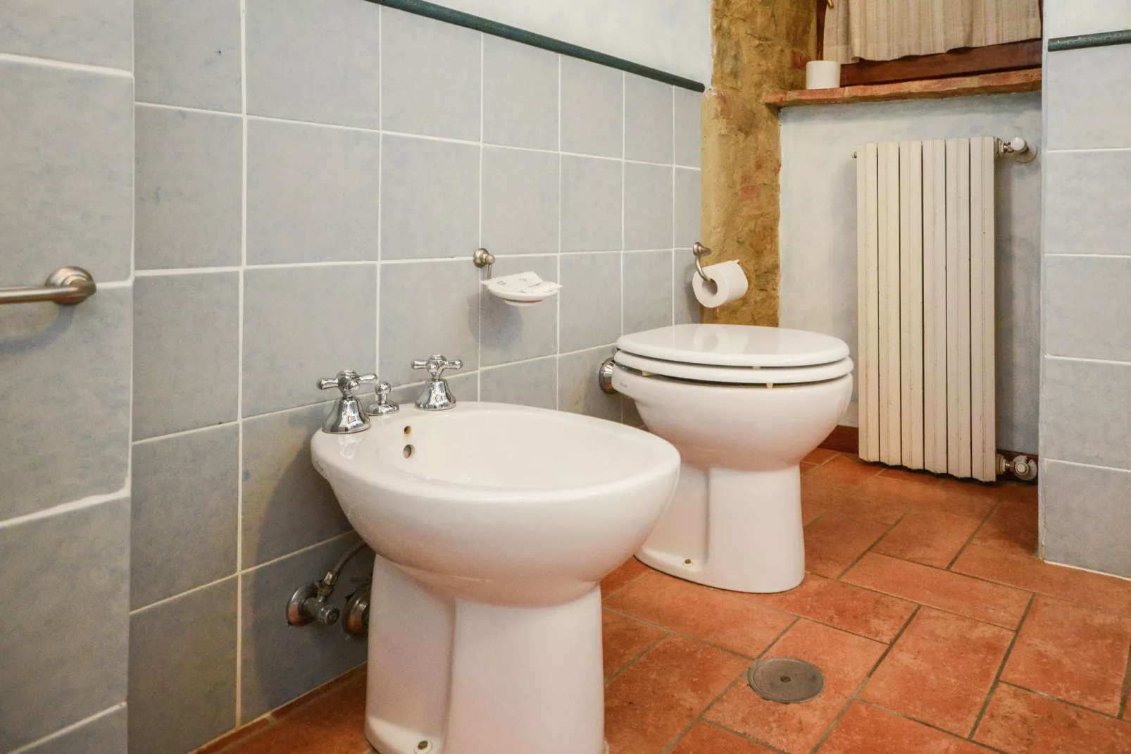 Rocca-Bathroom