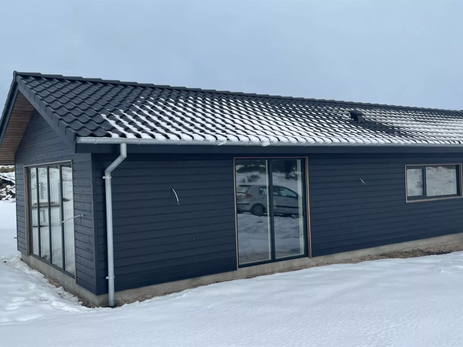 "Hinda" - 1.2km from the sea