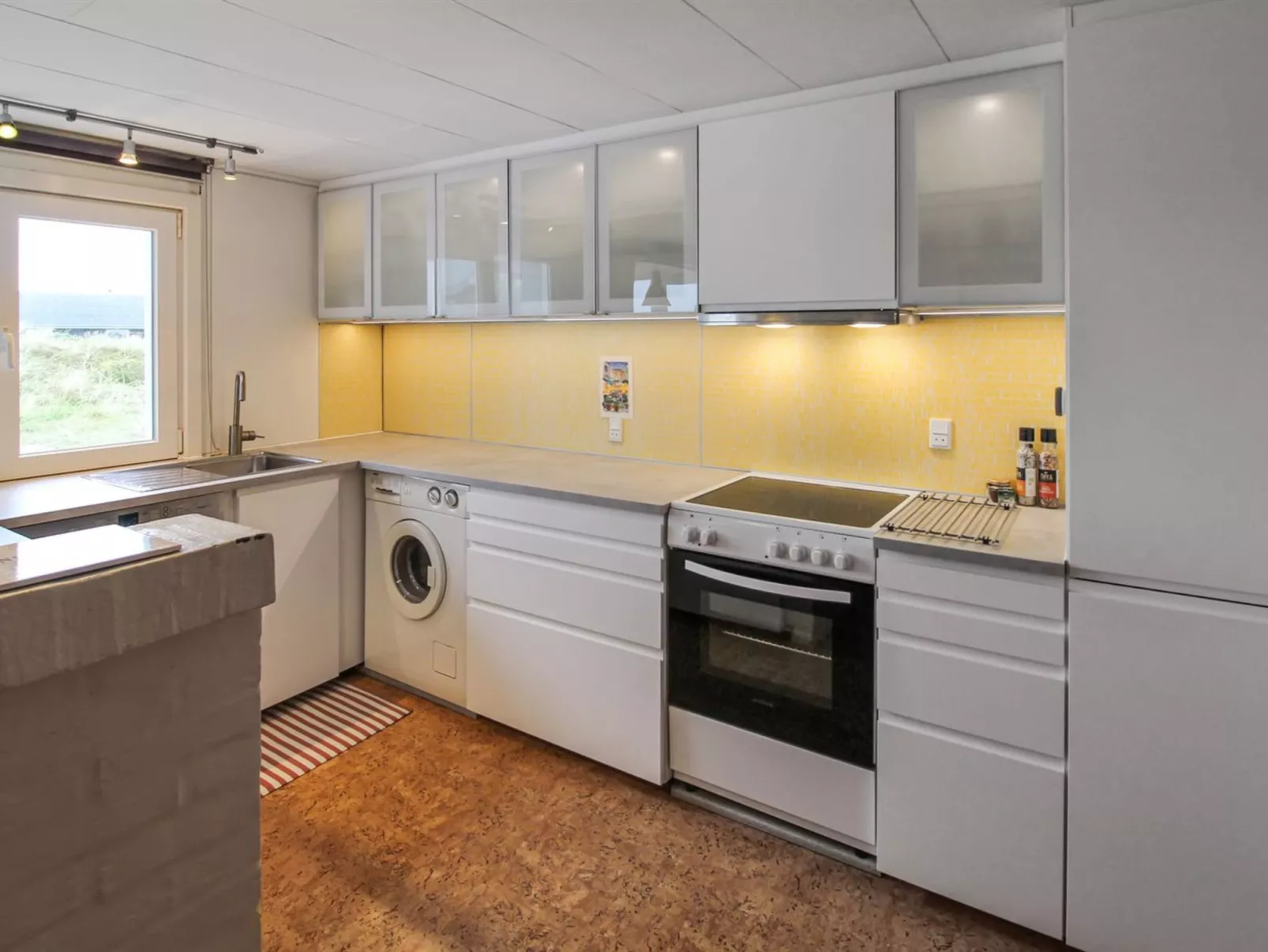 "Avelin" - 800m from the sea-Inside