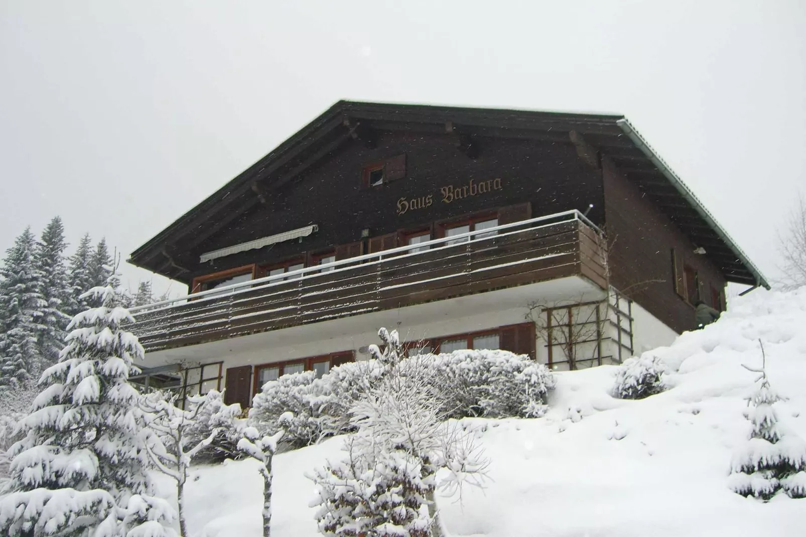 Barbara-Exterior winter