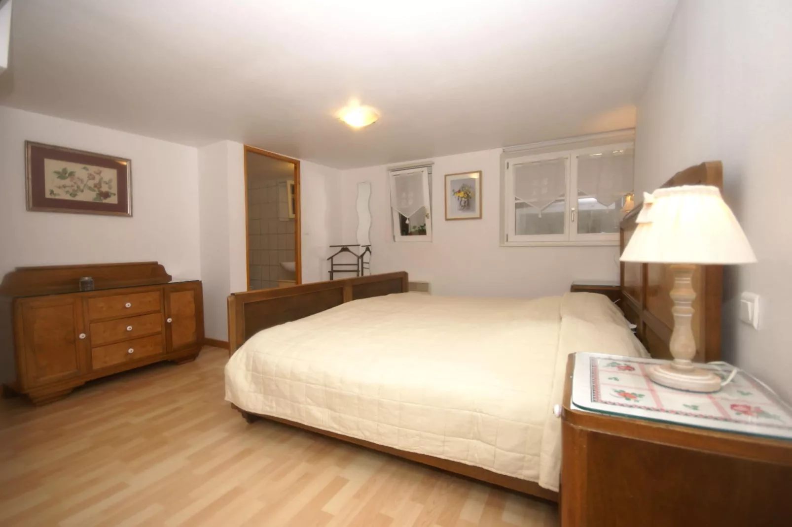 L'Etable-Bedroom