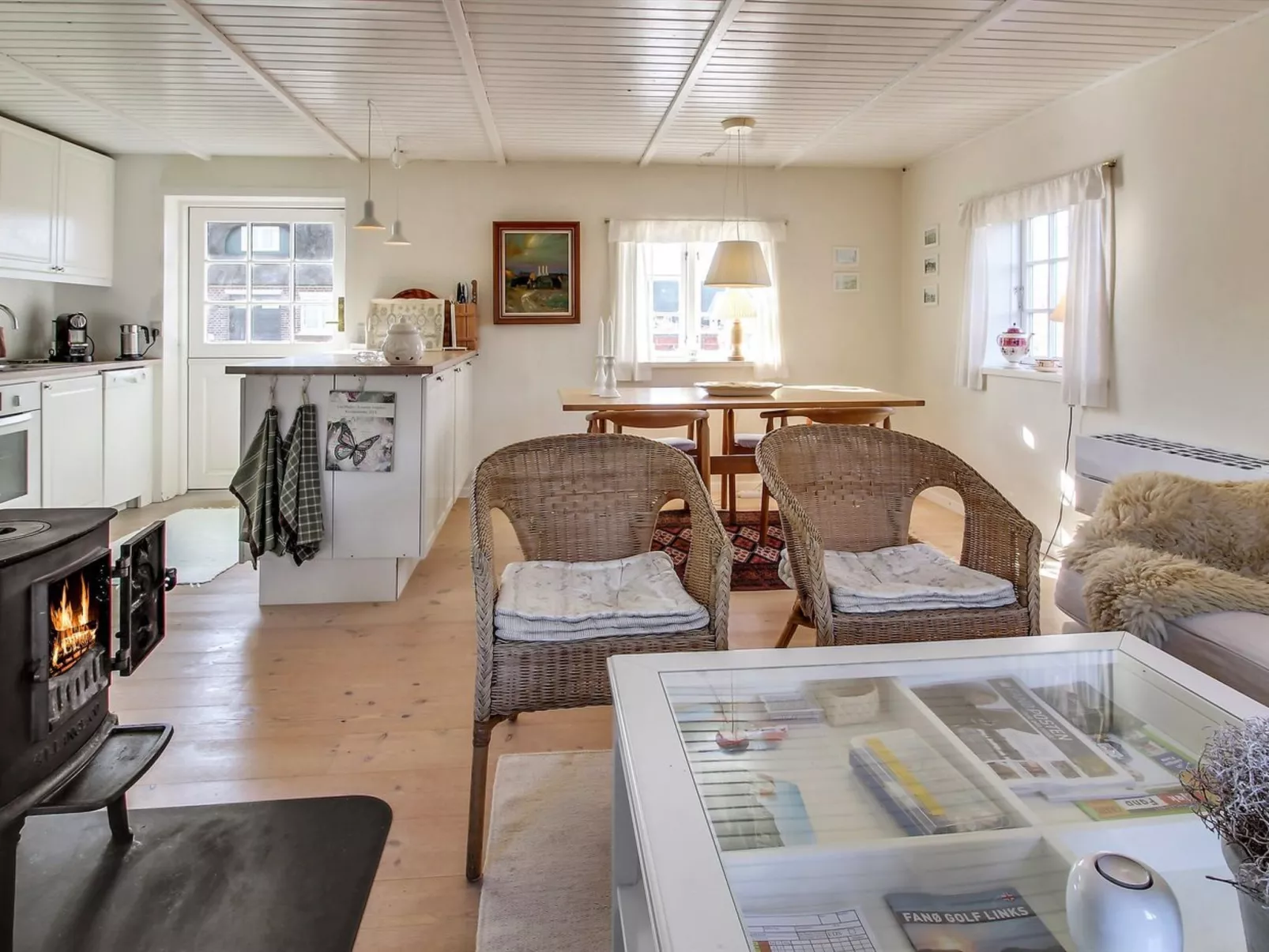 "Iivari" - 1.5km from the sea-Inside