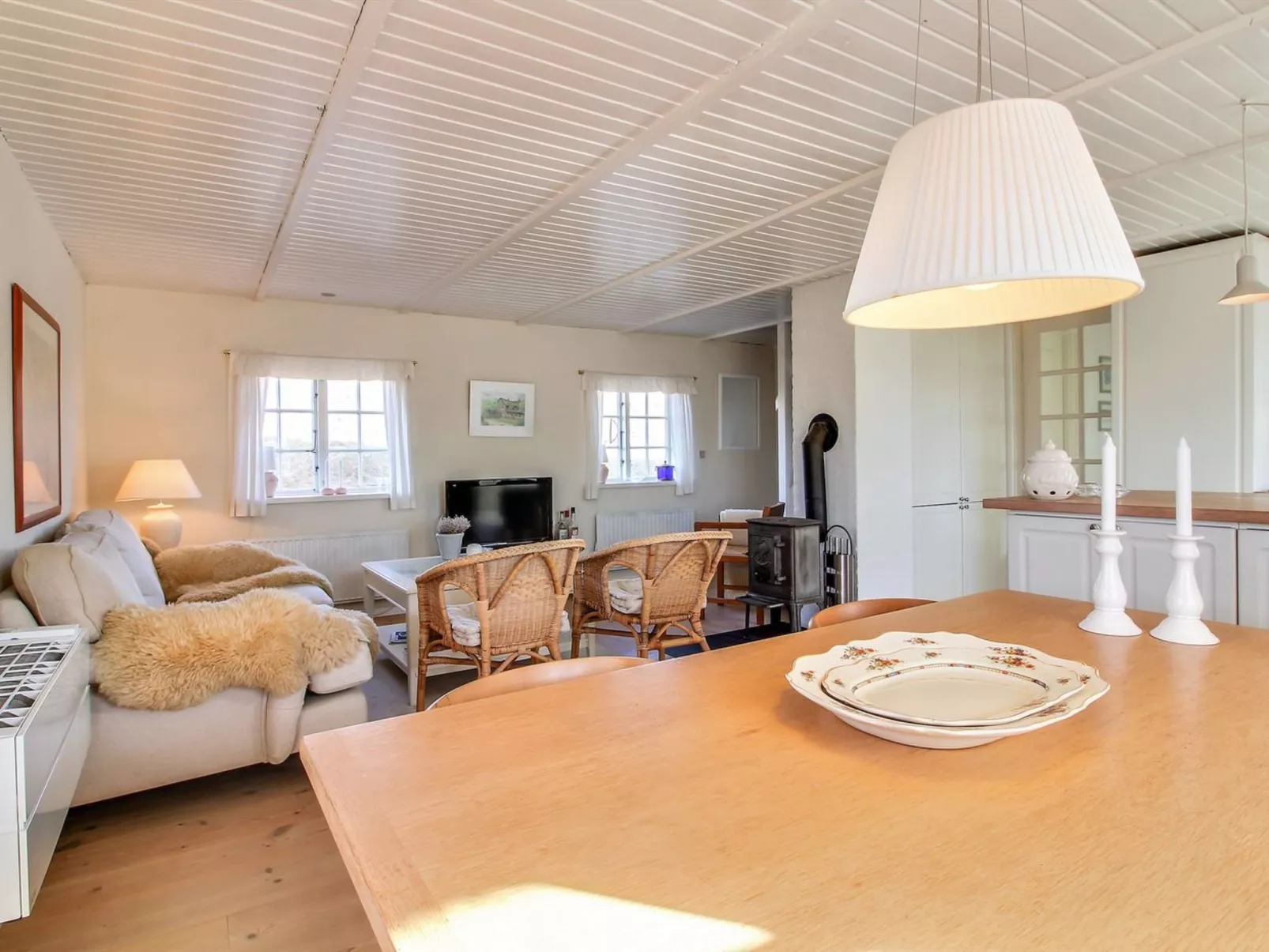 "Iivari" - 1.5km from the sea-Inside