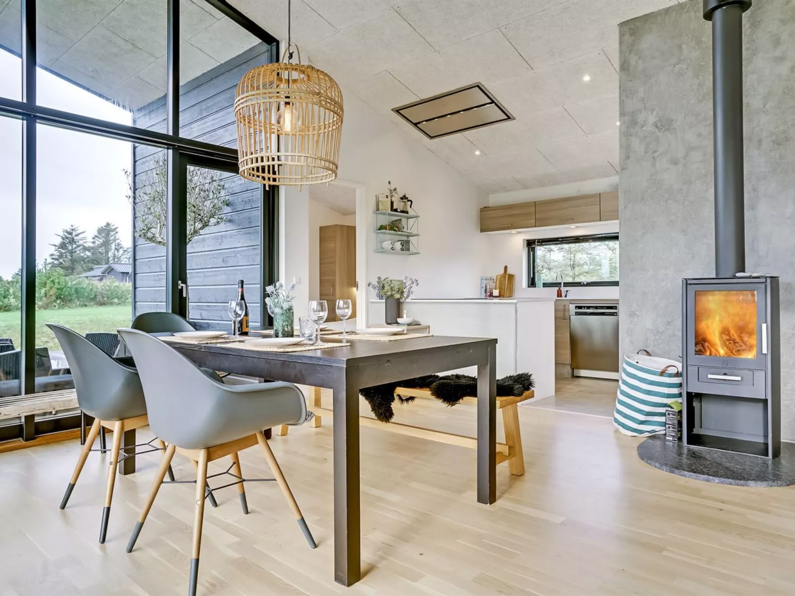 "Marielouise" - 900m from the sea-Inside
