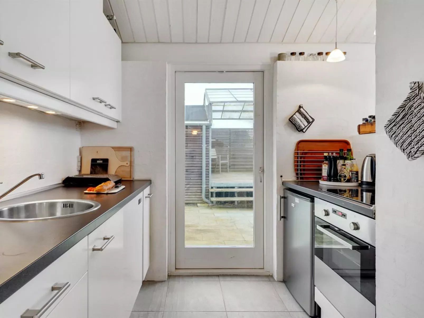 "Gundborg" - 100m from the sea-Drinnen