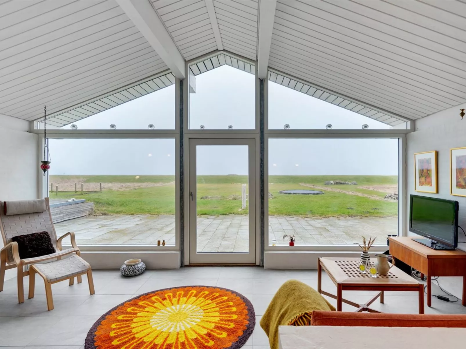"Gundborg" - 100m from the sea-Drinnen