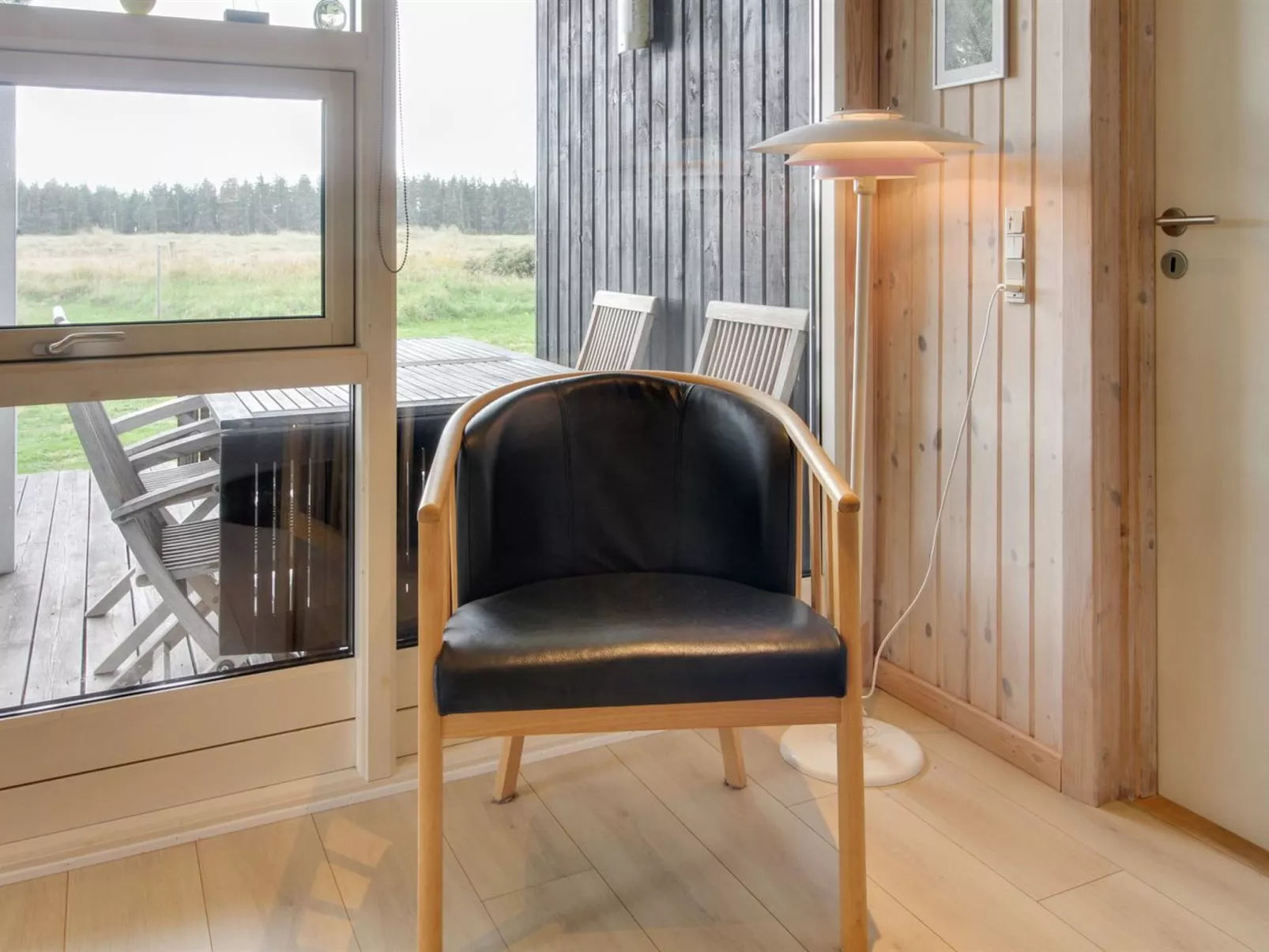 "Tuulikki" - 1.6km from the sea-Inside