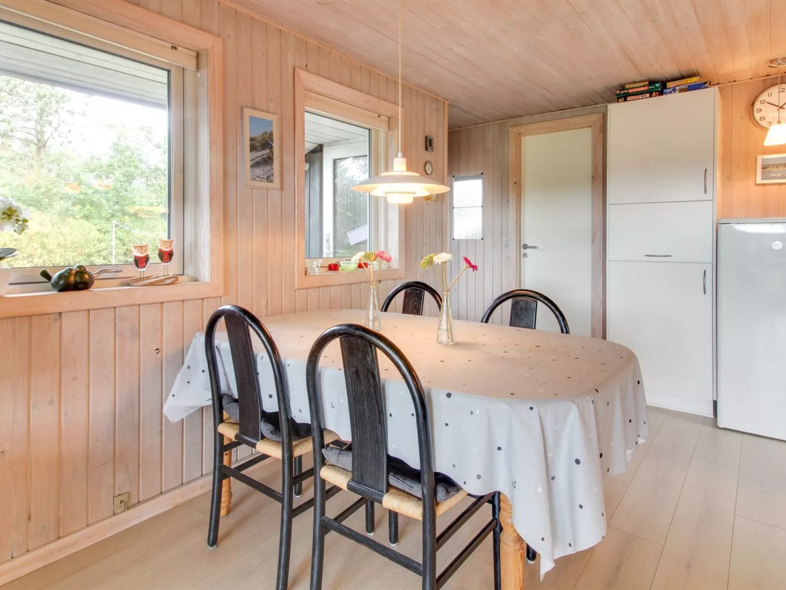 "Tuulikki" - 1.6km from the sea-Inside