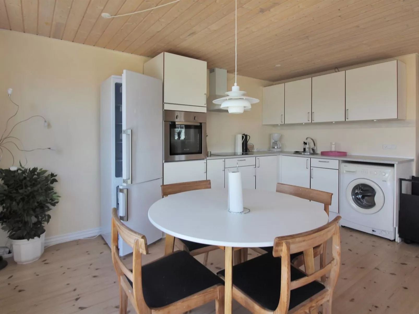 "Algeth" - 350m from the sea-Drinnen
