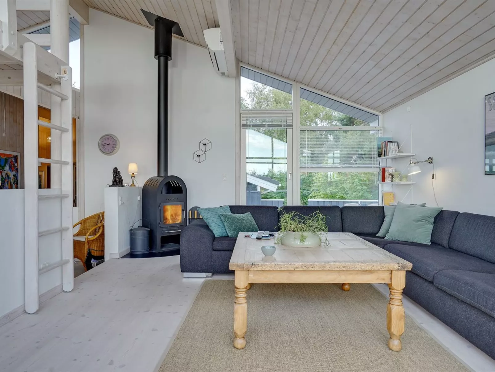 "Carli" - 1.2km from the sea-Inside