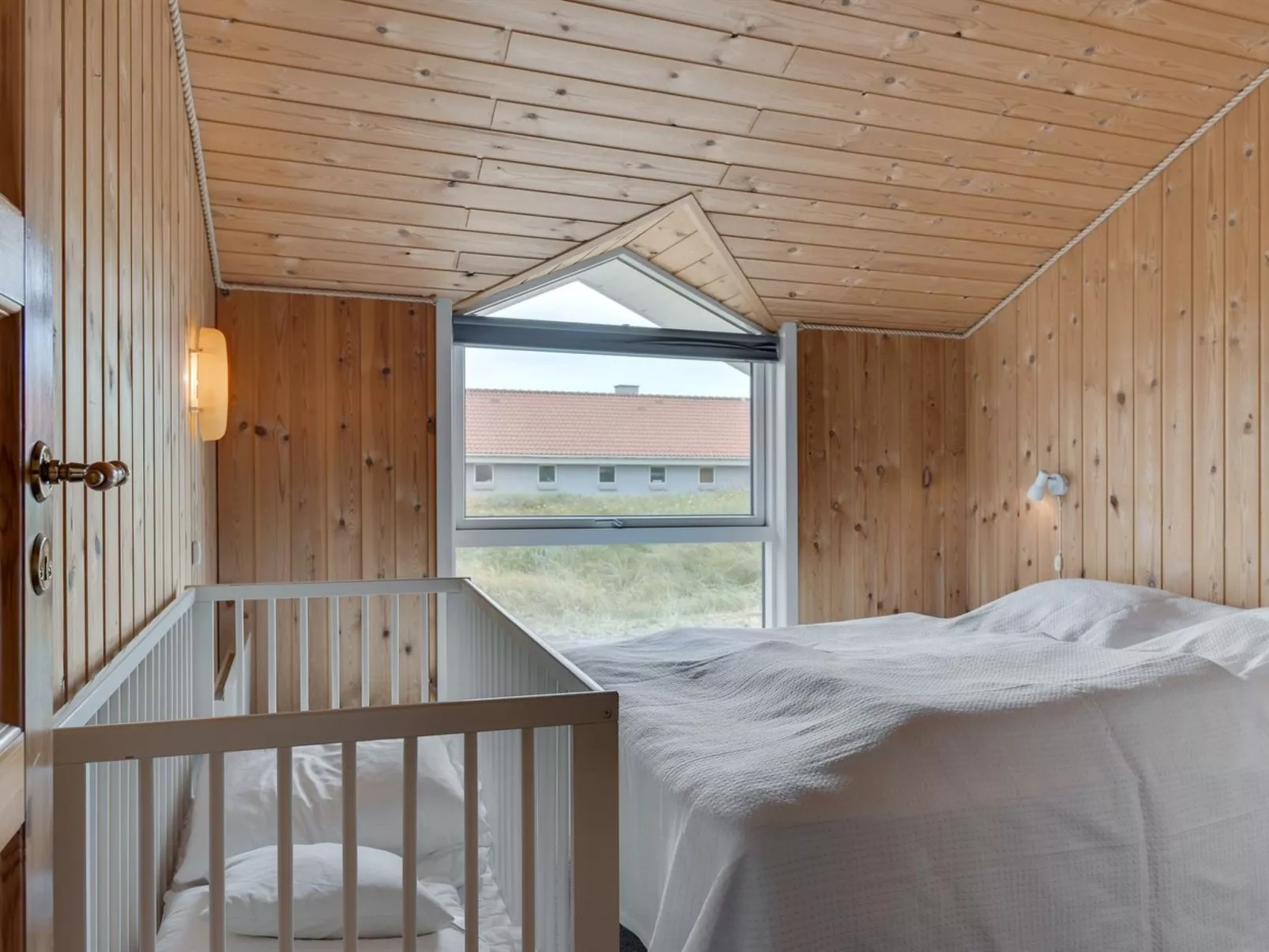 "Luzy" - 600m from the sea-Inside