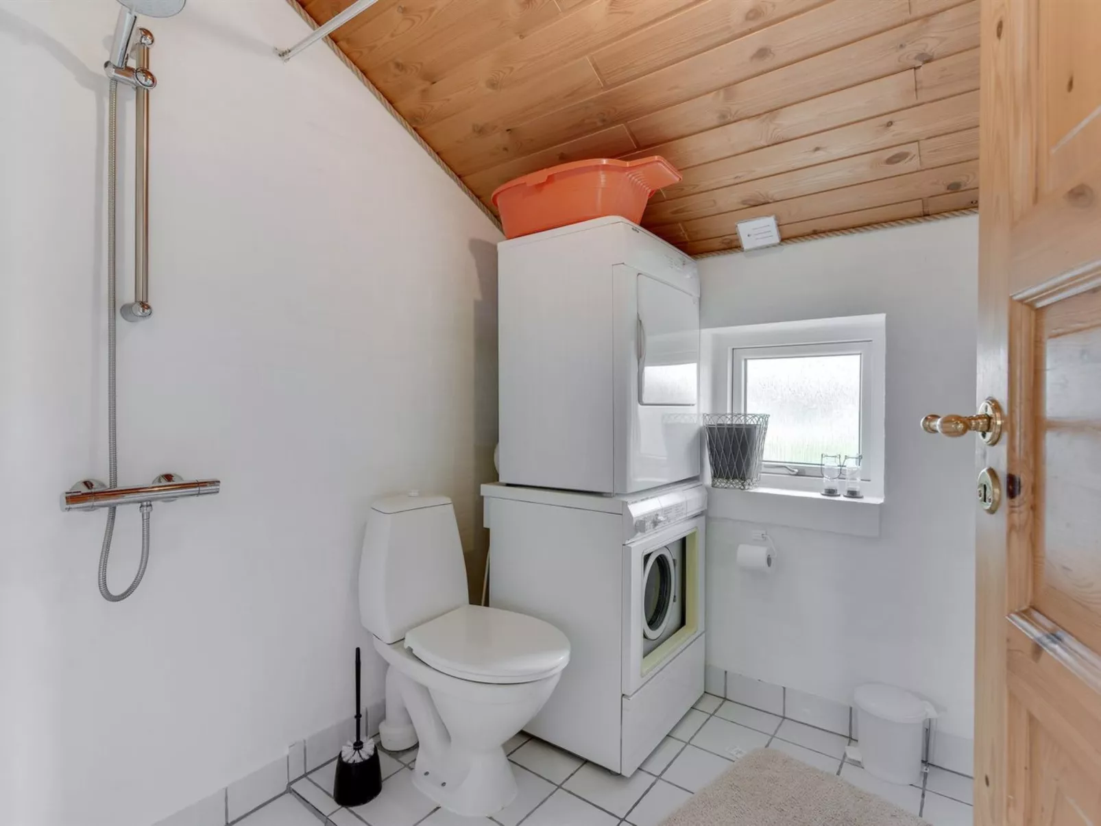"Luzy" - 600m from the sea-Inside