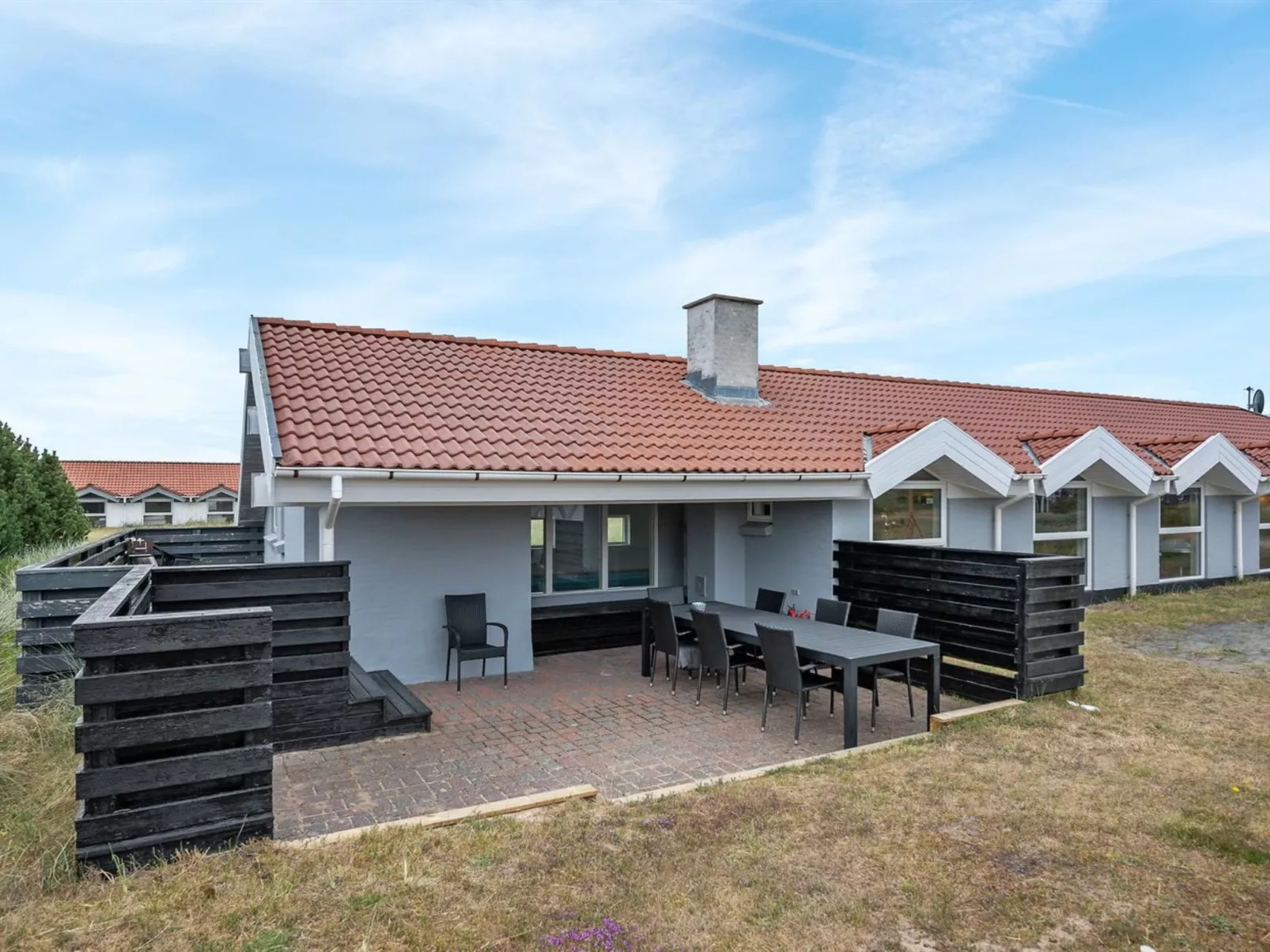 "Luzy" - 600m from the sea-Outside
