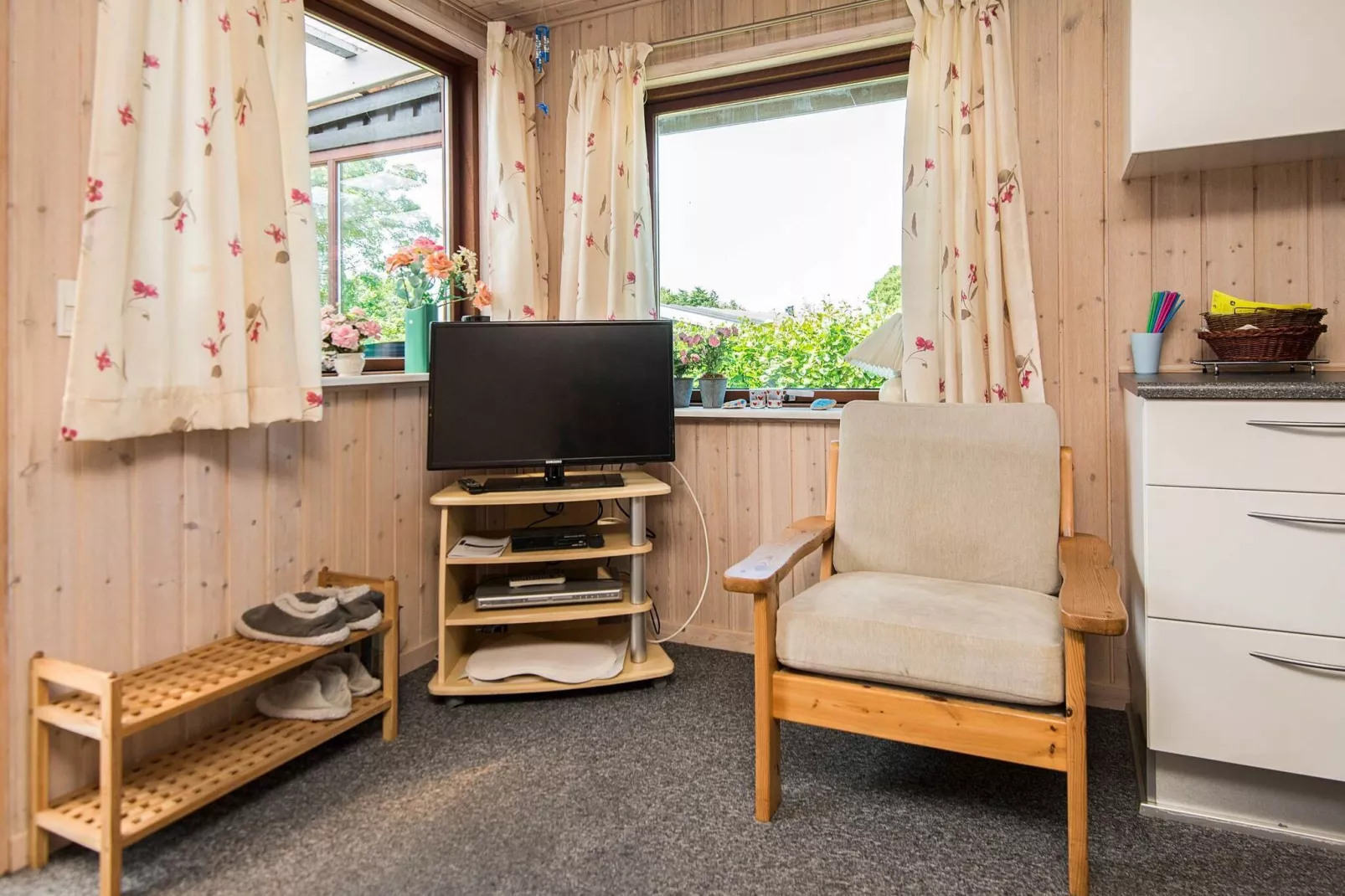 5 person holiday home in Juelsminde-Indoor