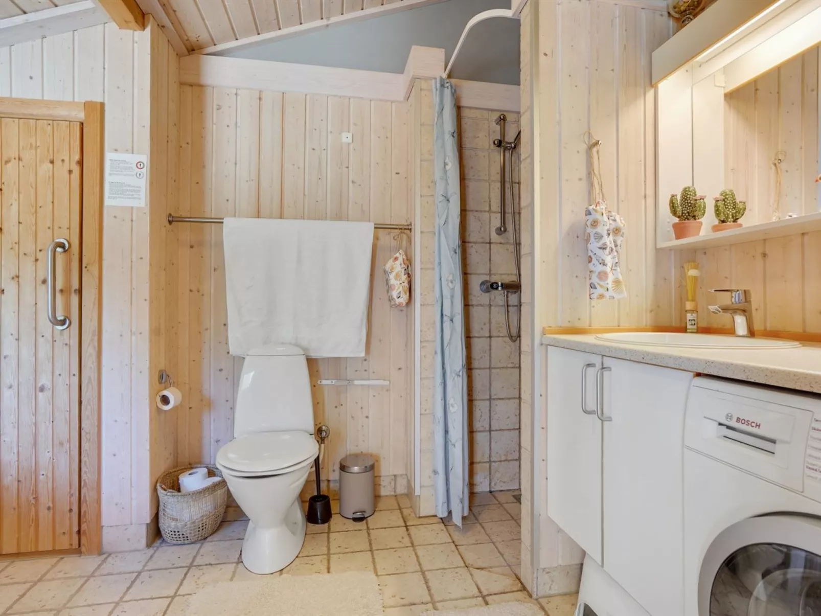 "Milda" - 1.9km from the sea-Inside