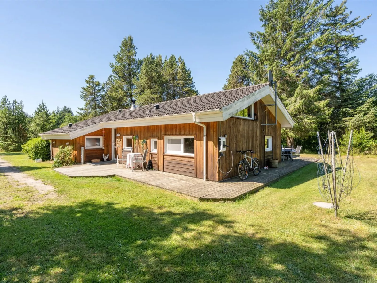 "Milda" - 1.9km from the sea-Outside