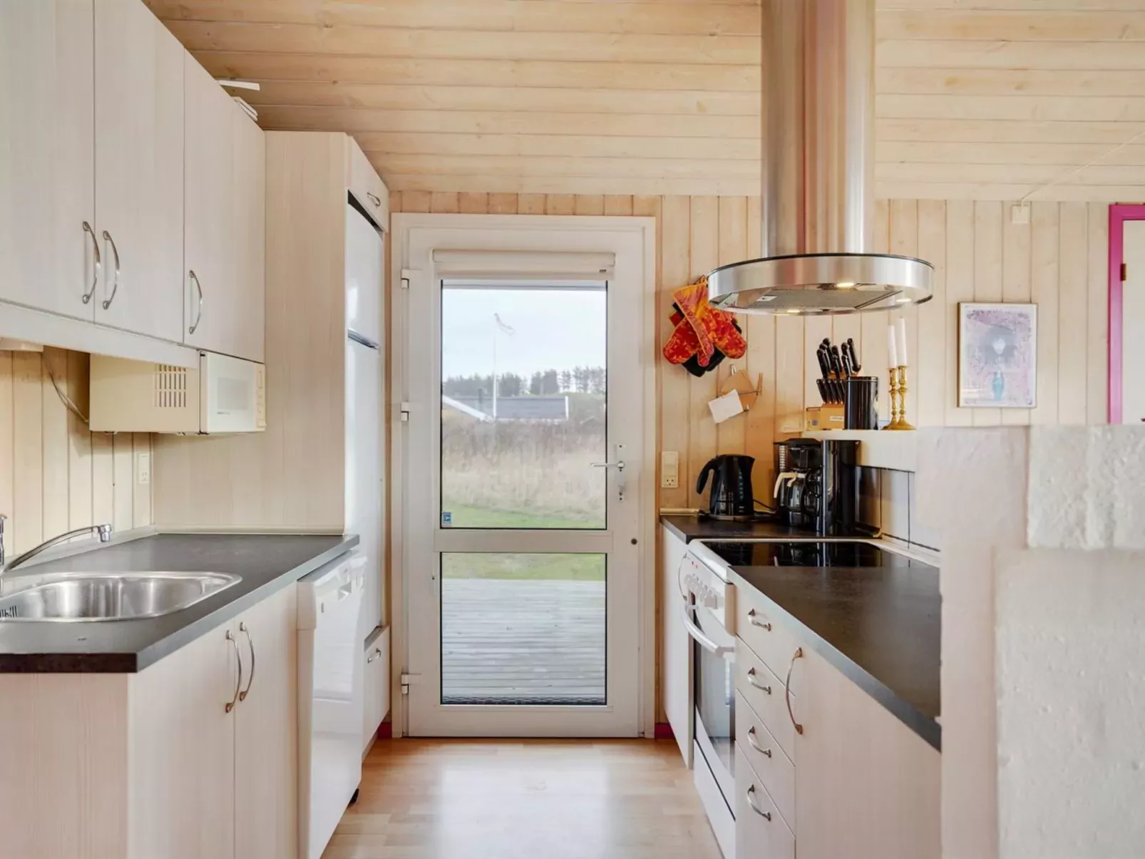 "Hava" - 450m from the sea-Drinnen
