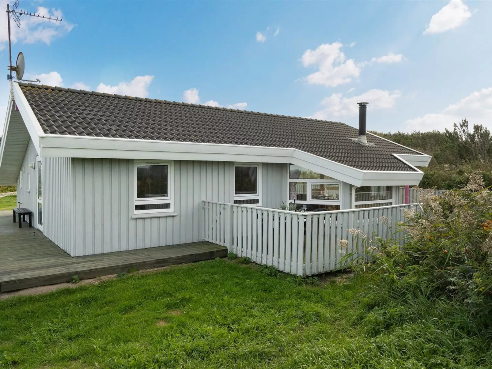 "Hava" - 450m from the sea-Draußen