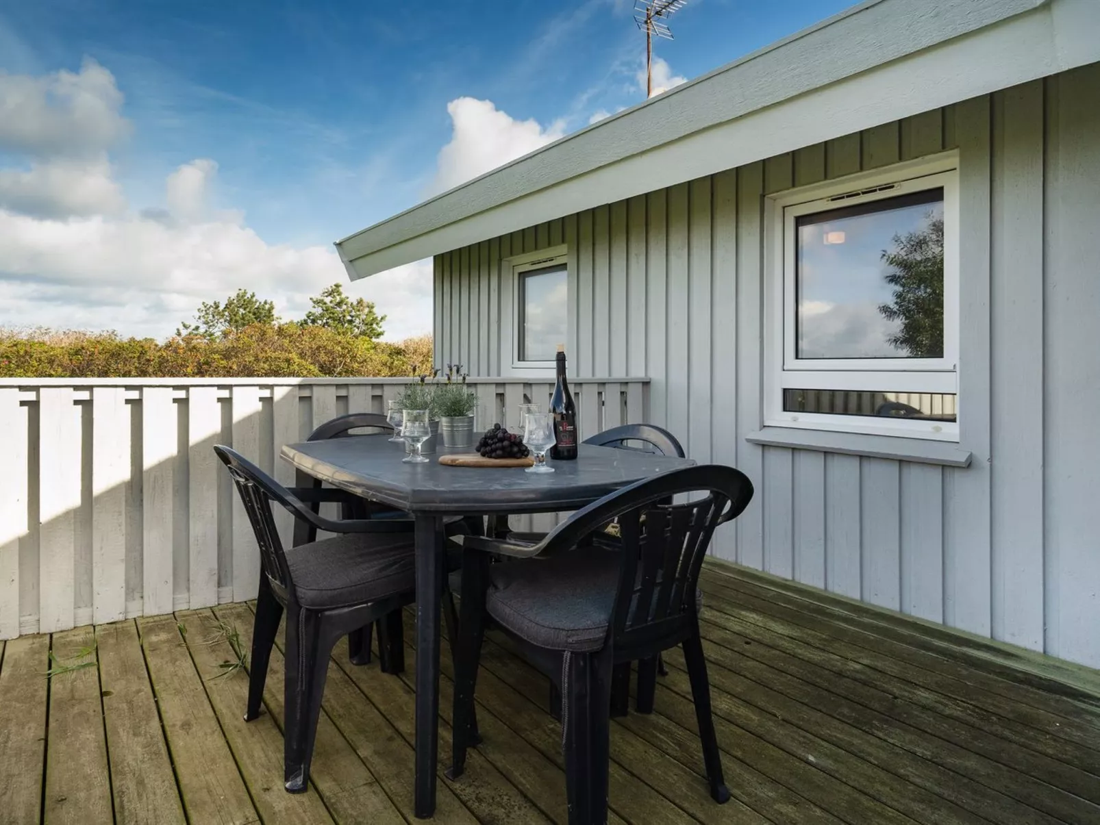 "Hava" - 450m from the sea-Draußen