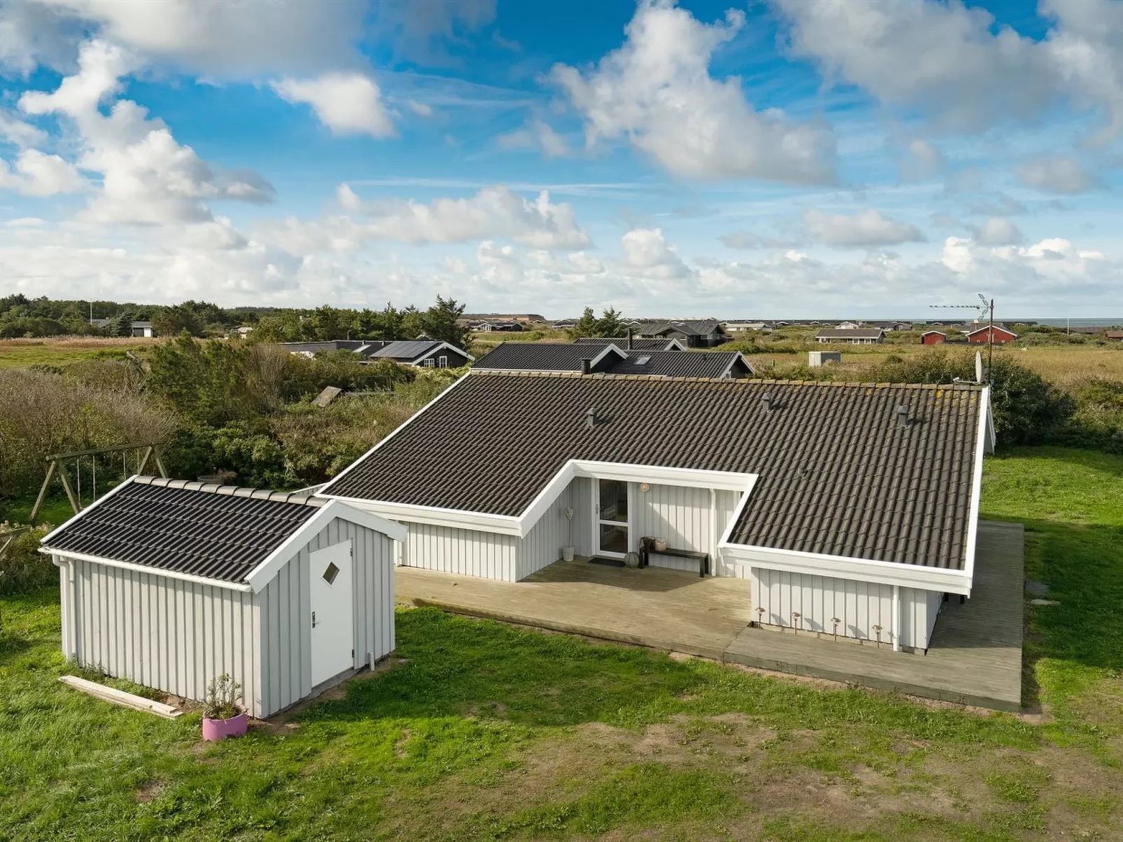 "Hava" - 450m from the sea-Draußen