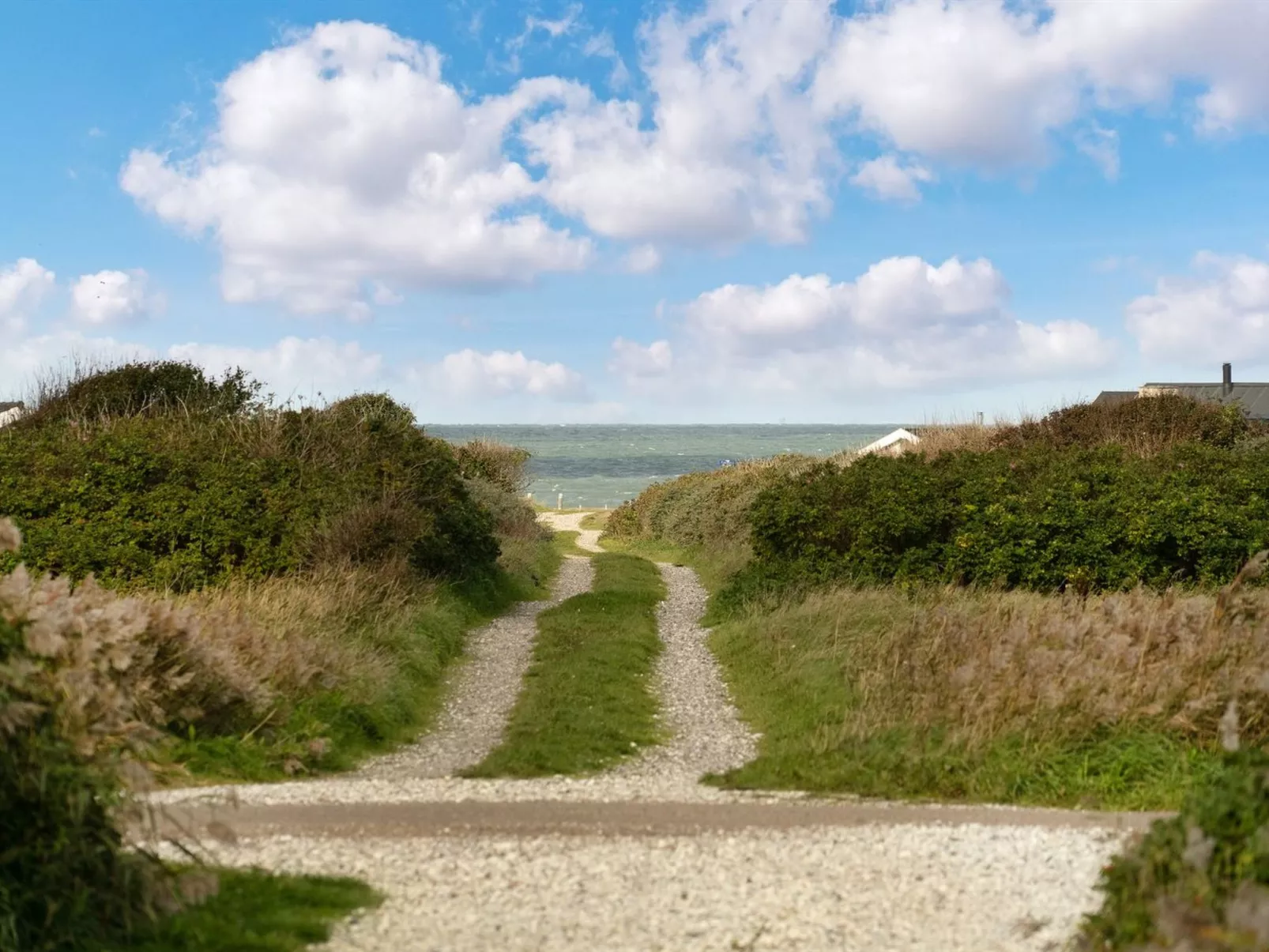 "Hava" - 450m from the sea-Draußen