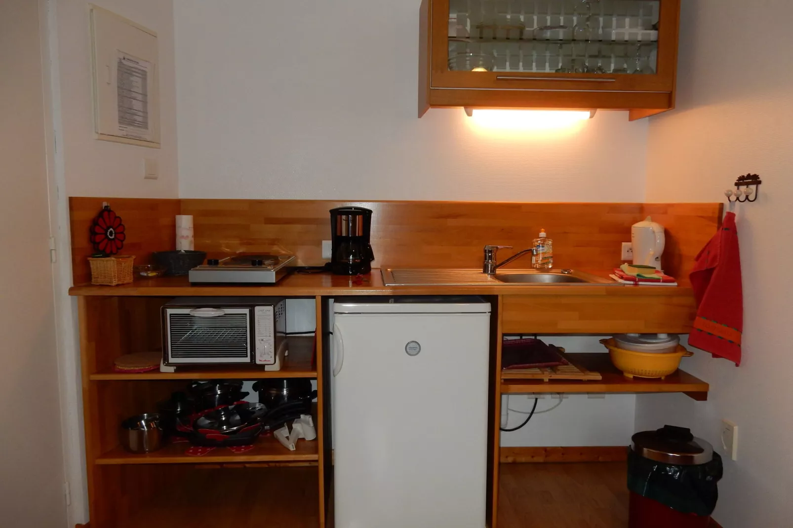 La Kuch-Kitchen
