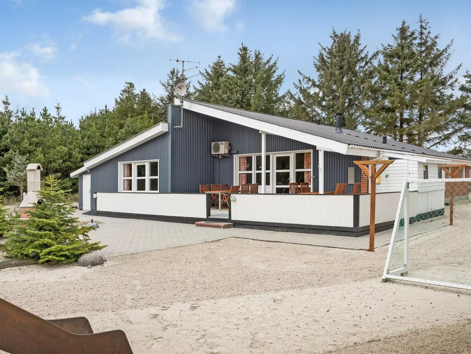 "Tascha" - 1.5km from the sea-Outside