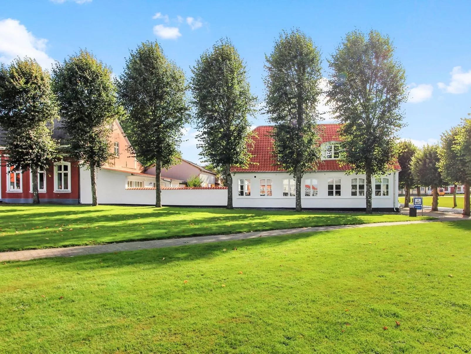 "Reeta" - 32km from the sea-Outside