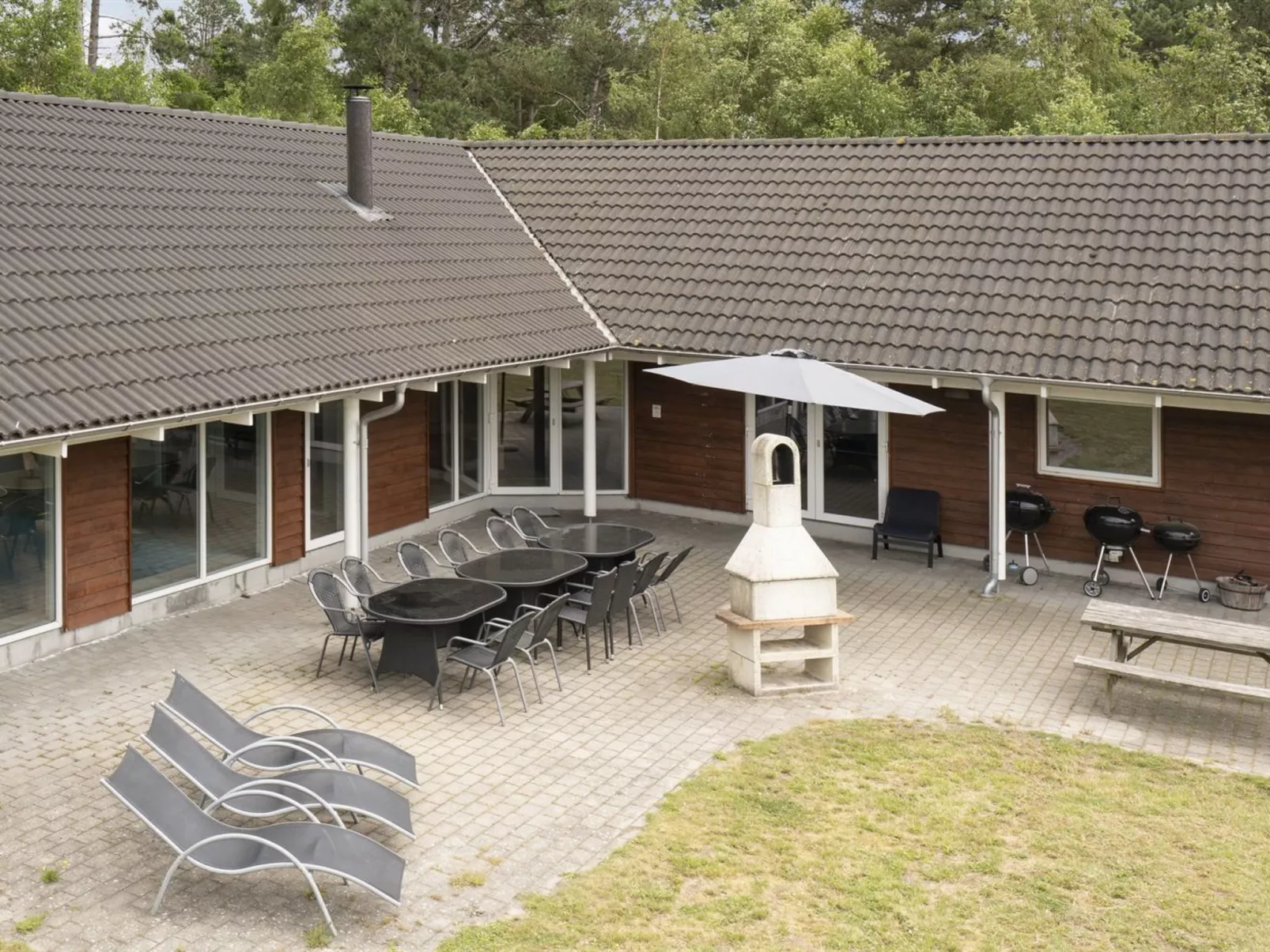 "Lottje" - 300m from the sea-Outside