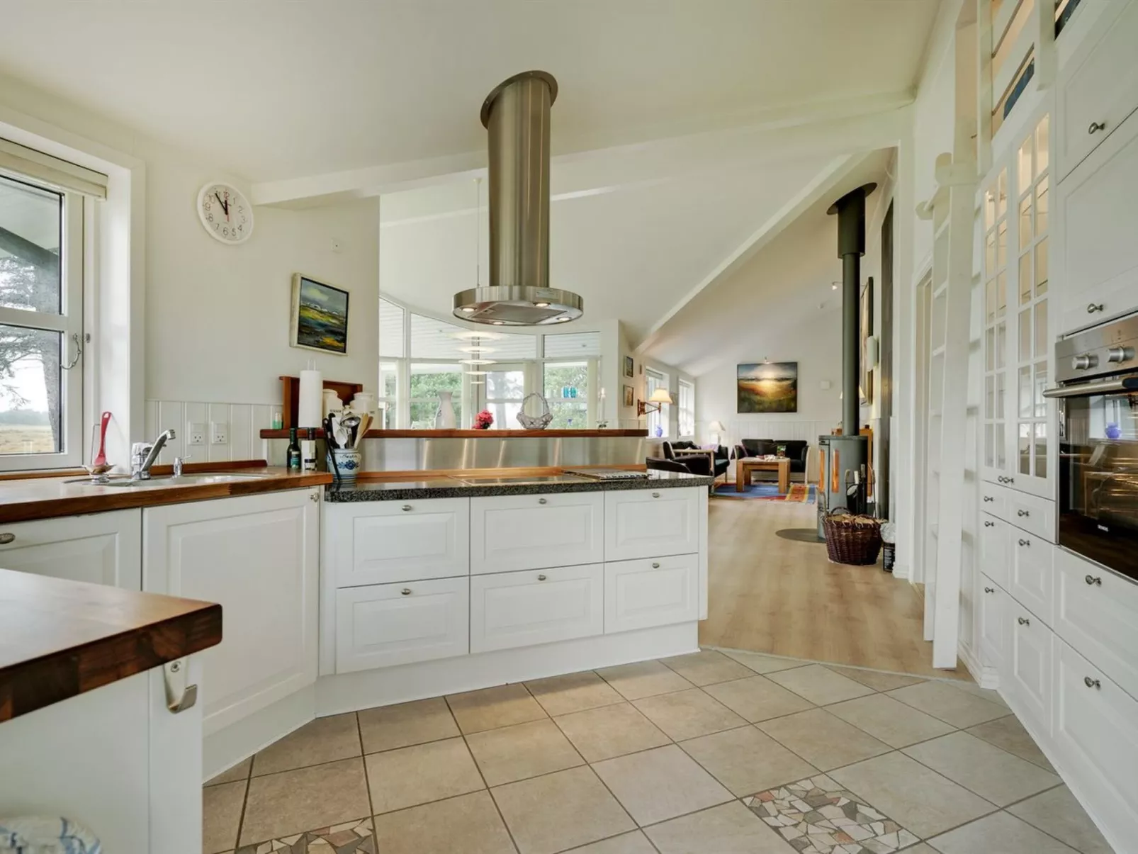 "Elga" - 1.8km from the sea-Inside