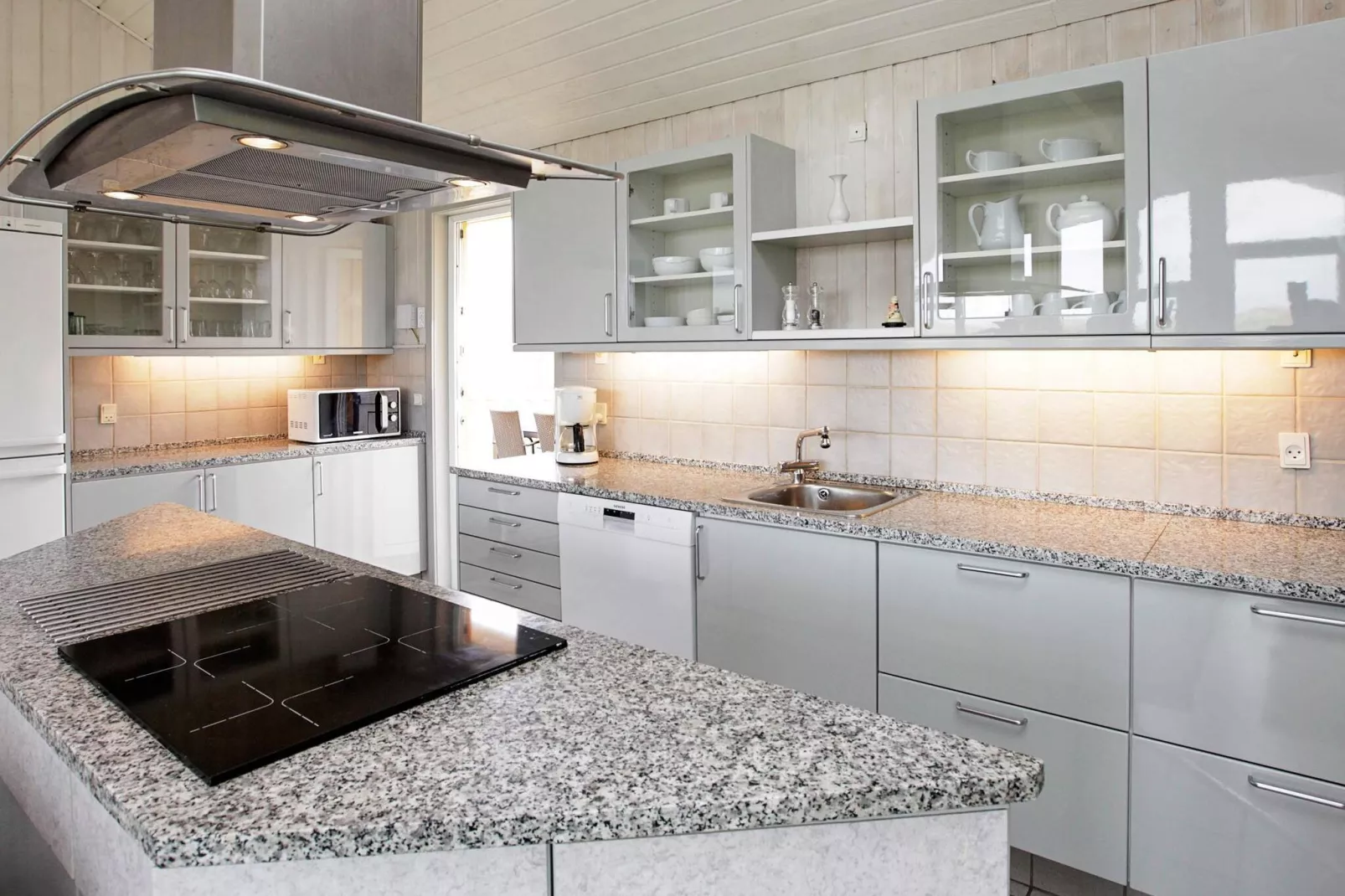 10 person holiday home in Løkken-Indoor