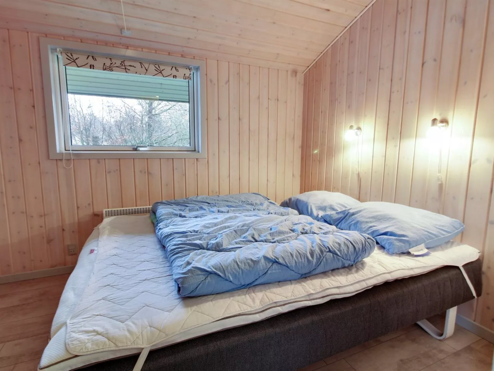 "Jutta" - 28km from the sea-Inside