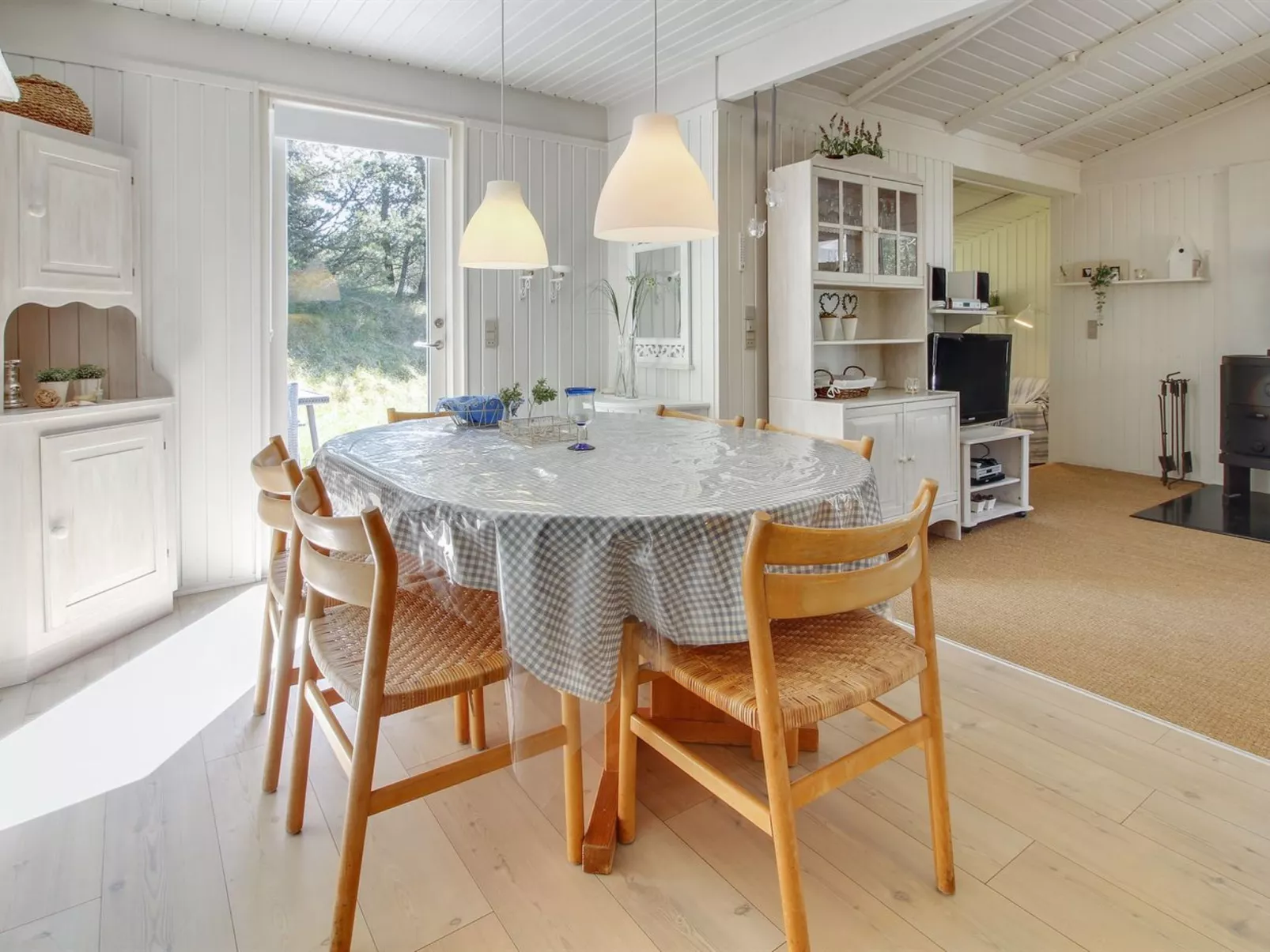 "Galathea" - 800m from the sea-Inside