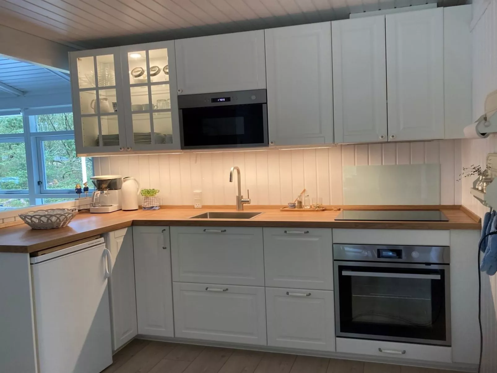 "Galathea" - 800m from the sea-Inside