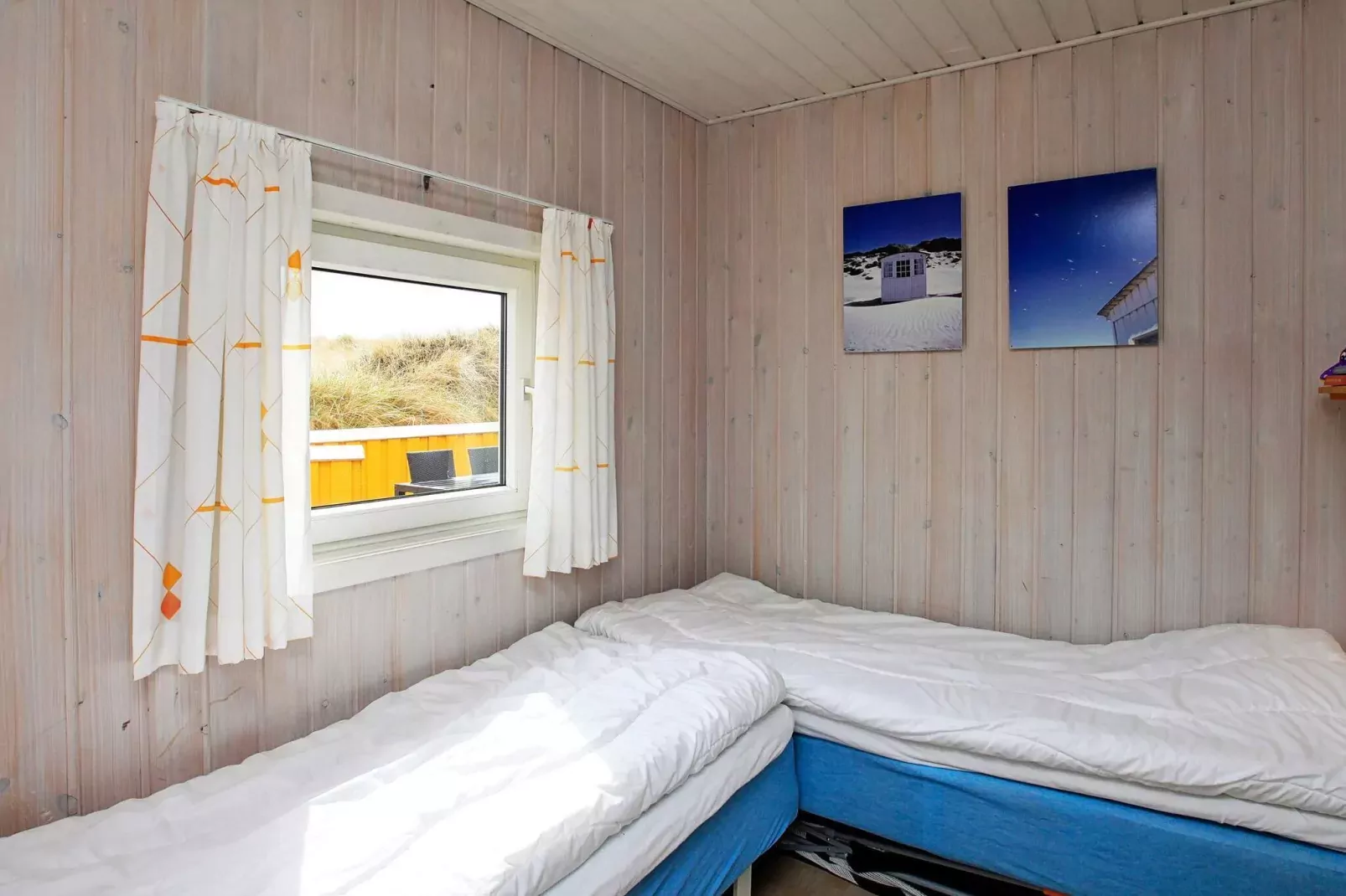 10 person holiday home in Løkken-Indoor