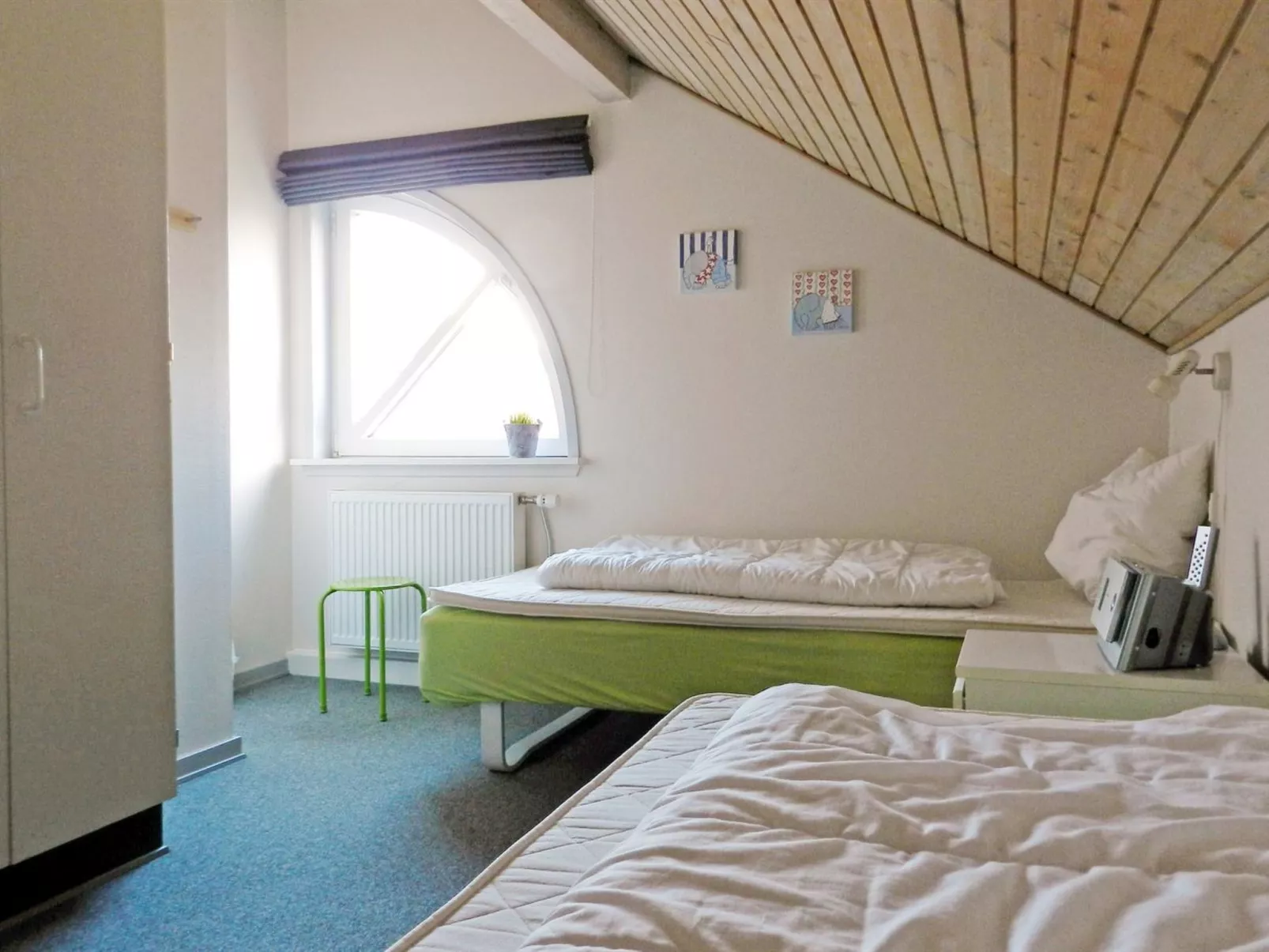 "Nase" - 2km from the sea-Inside