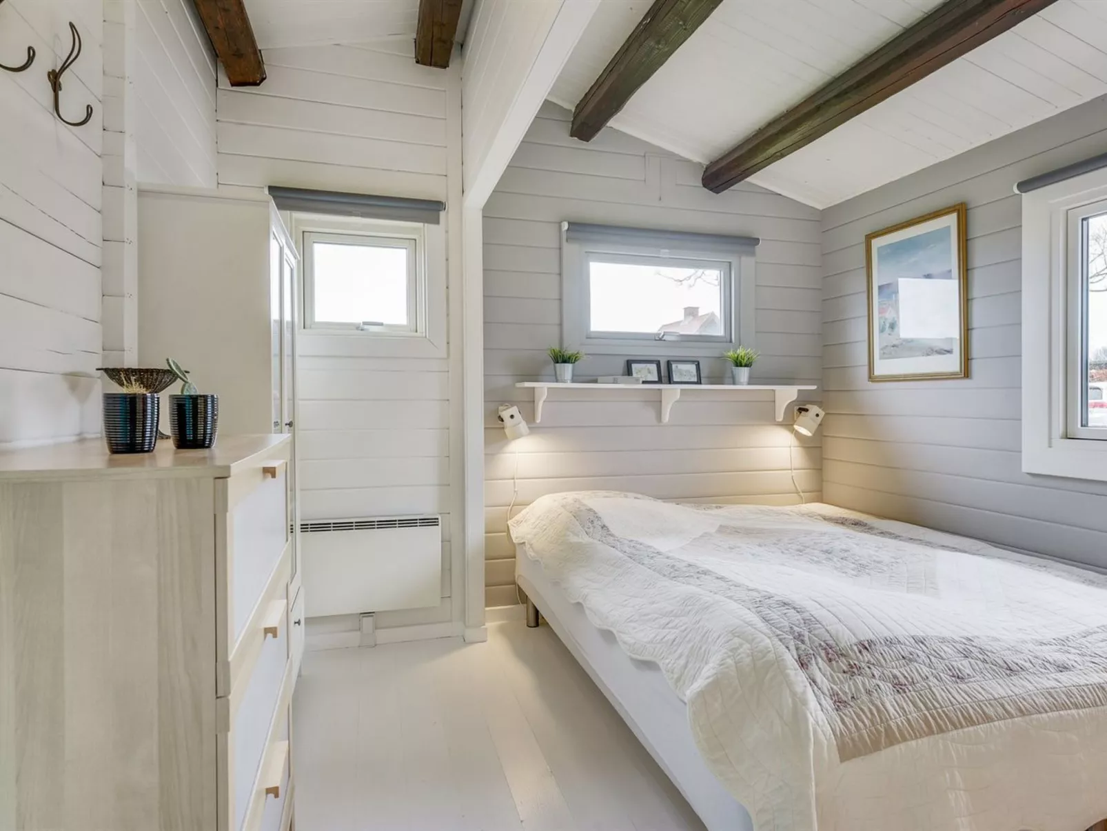 "Ylvie" - 150m from the sea-Inside
