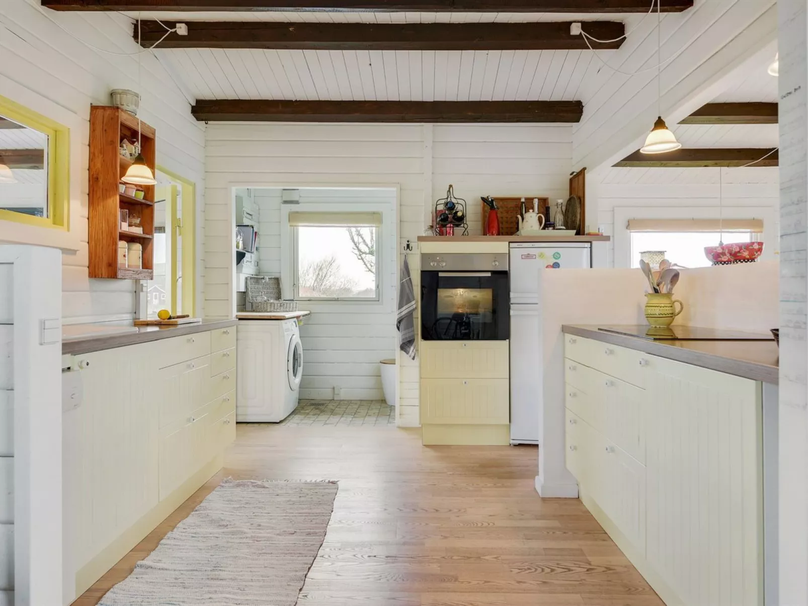 "Ylvie" - 150m from the sea-Inside